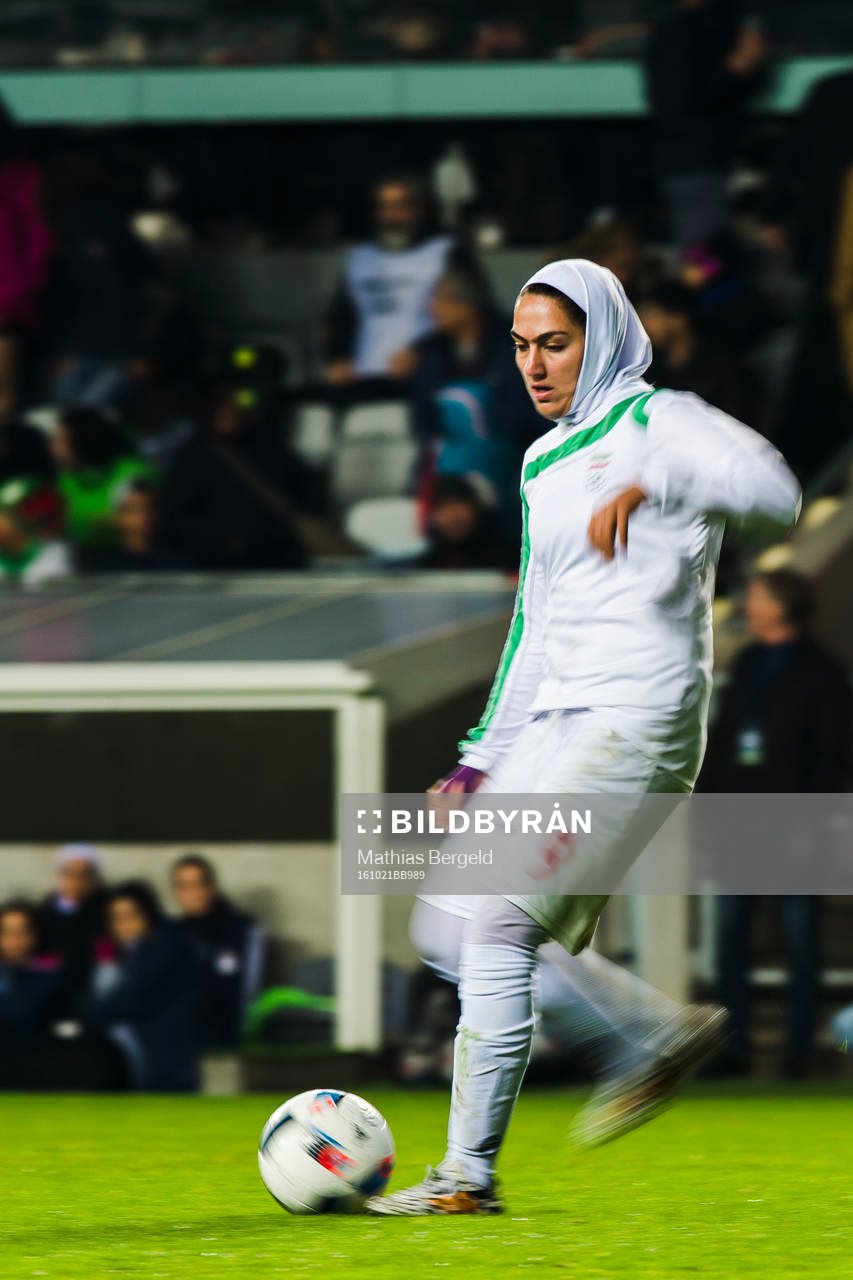 Irans Zahra Ghanbari