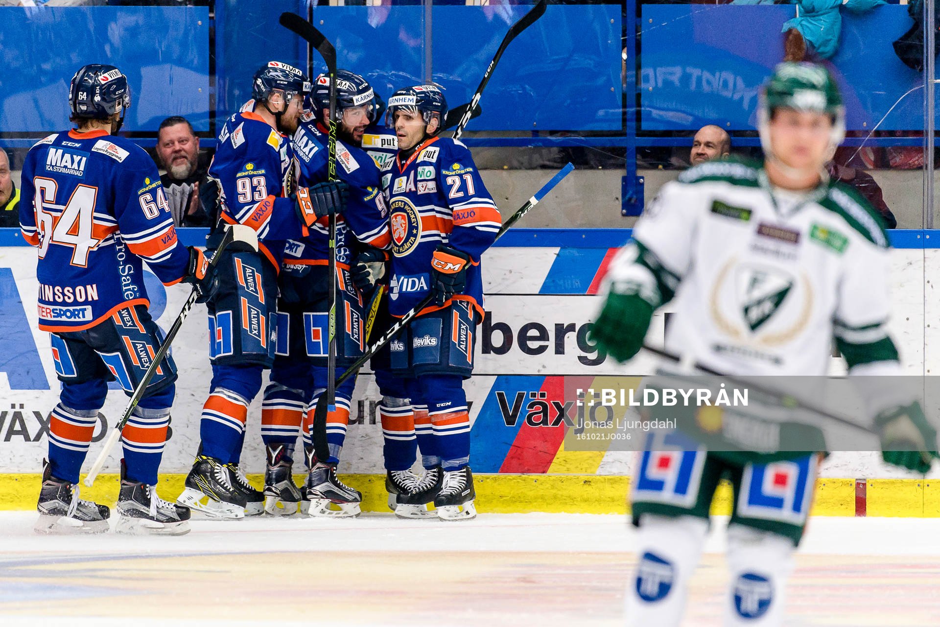Växjös spelare jublar