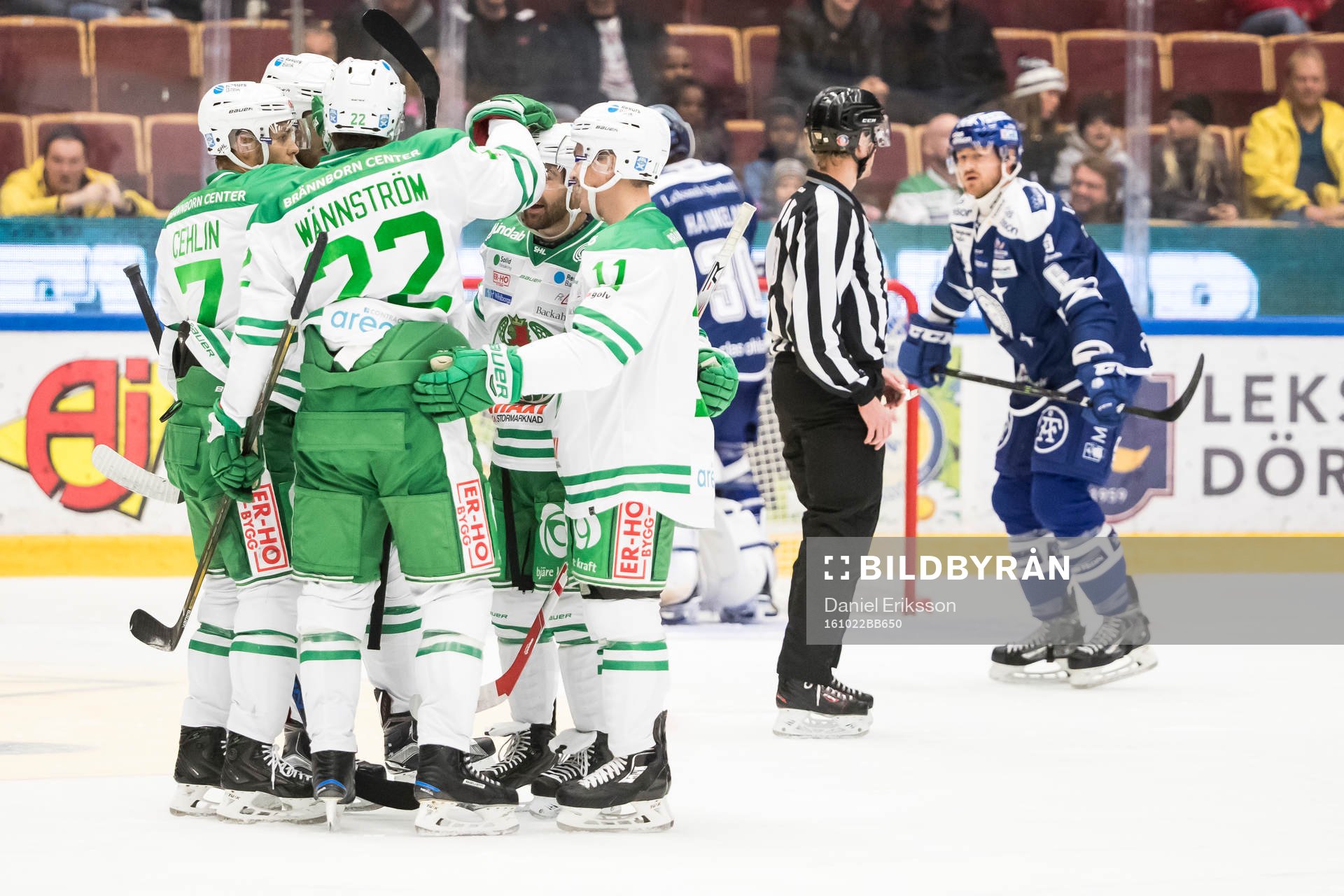 Rögles Sebastian Wännström jublar