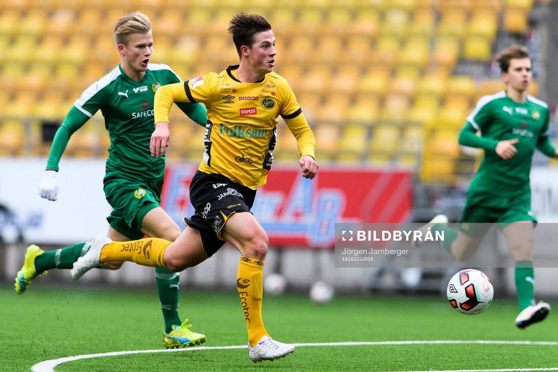 Elfsborgs Simon Olsson på väg att göra 1-0