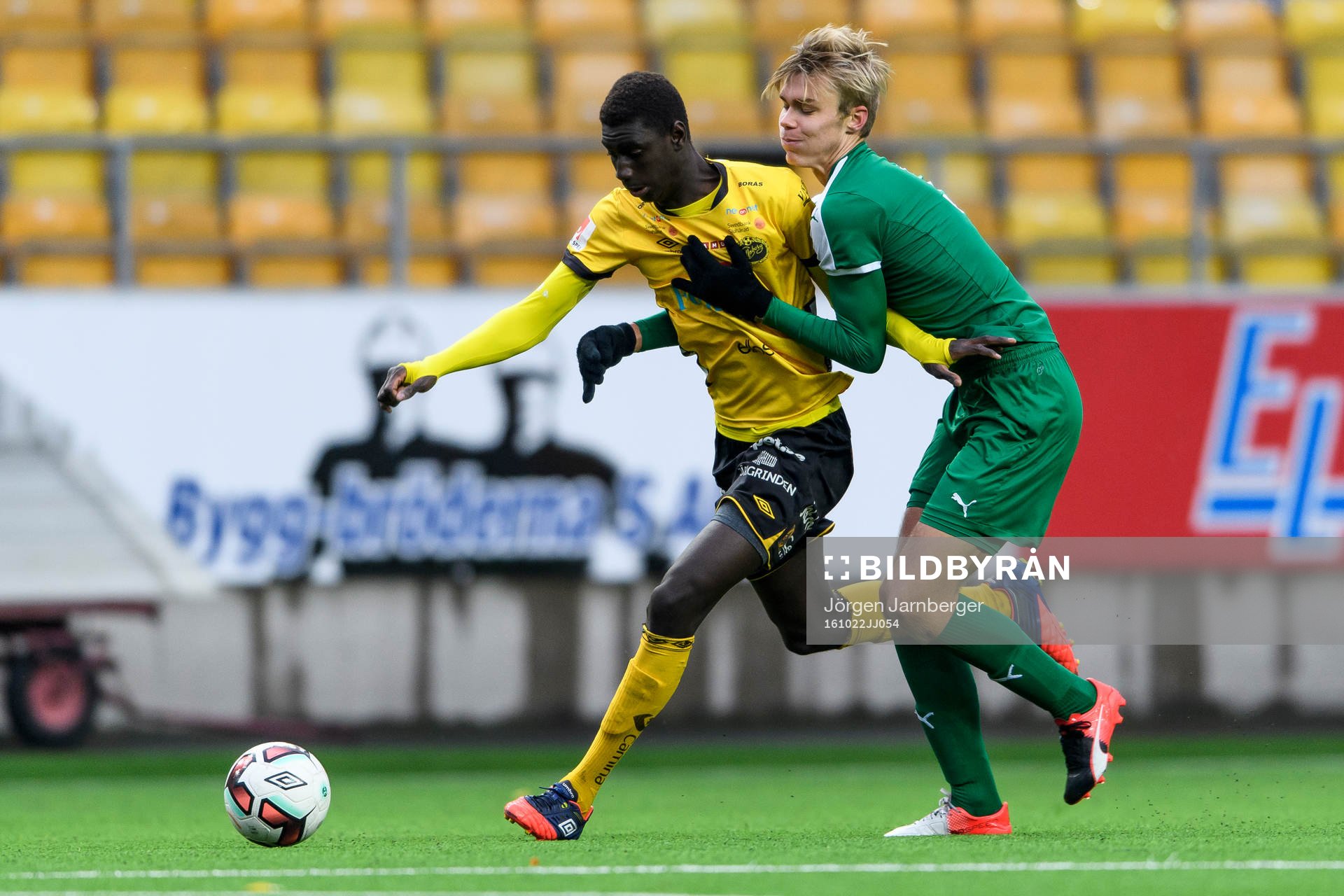 Elfsborgs Marokhy Ndione och Hammarbys Marcus Degerlund