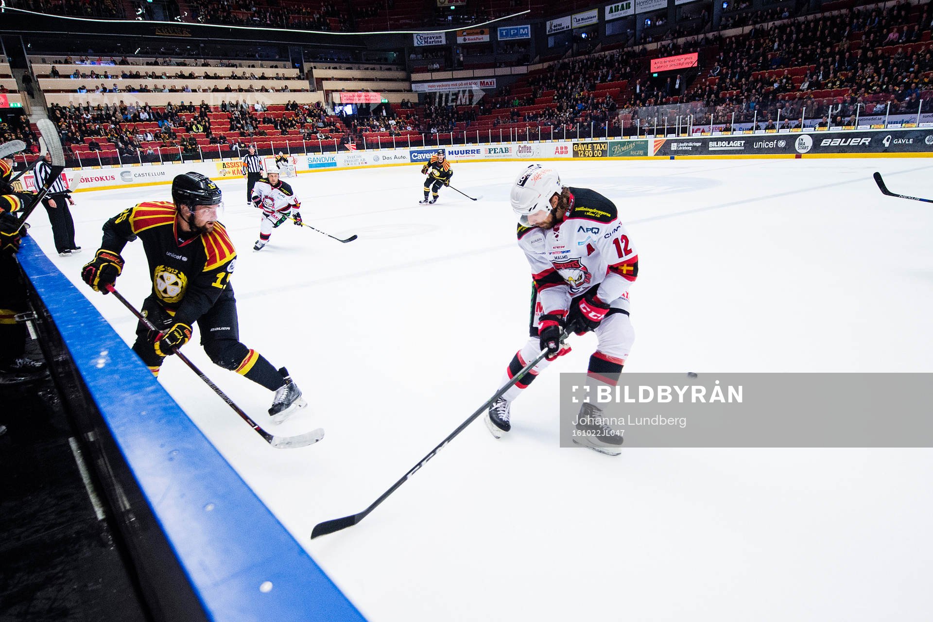 Brynäs Simon Bertilsson och Malmö Redhawks Andreas