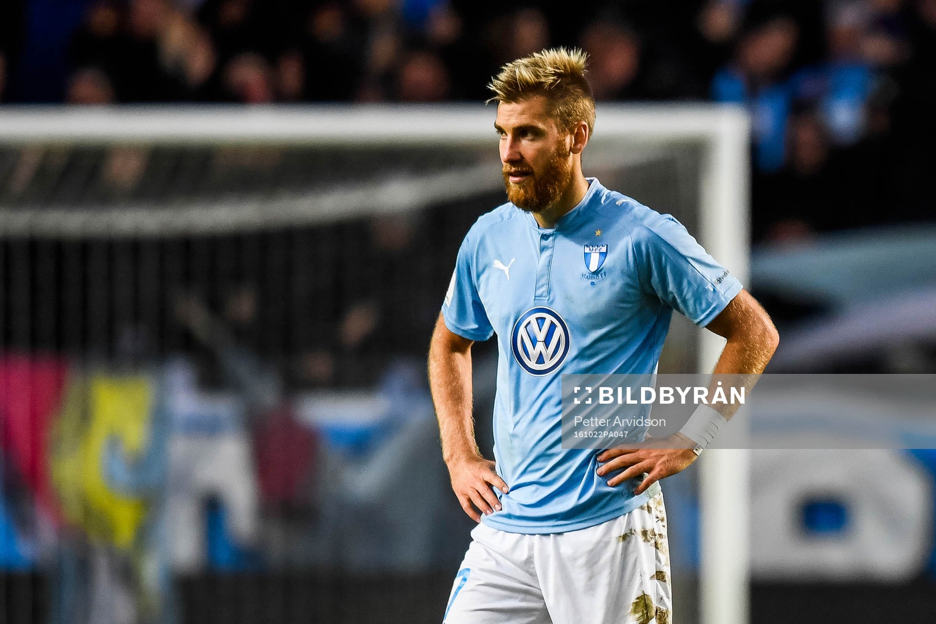 Malmö FFs Rasmus Bengtsson deppar