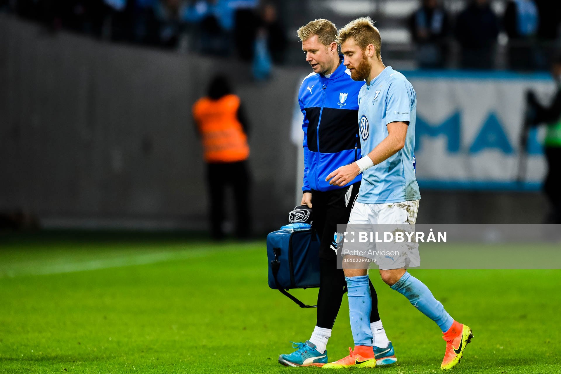 Malmö FFs Rasmus Bengtsson deppar