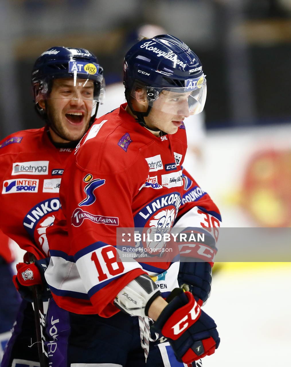 Linköpings Jakob Lilja och Niklas Fogström jublar