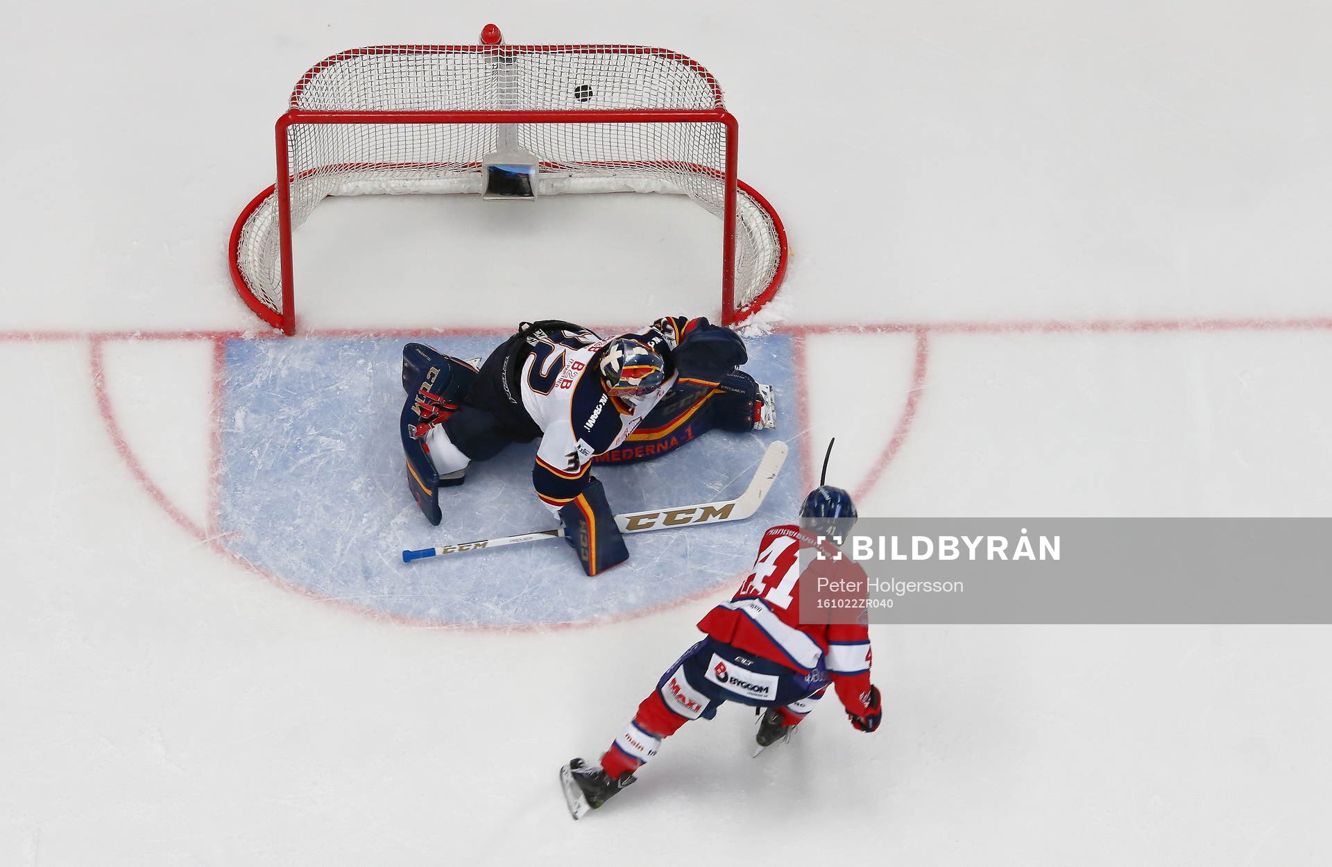 Linköpings Broc Little gör mål 1-0 förbi Djurgårdens