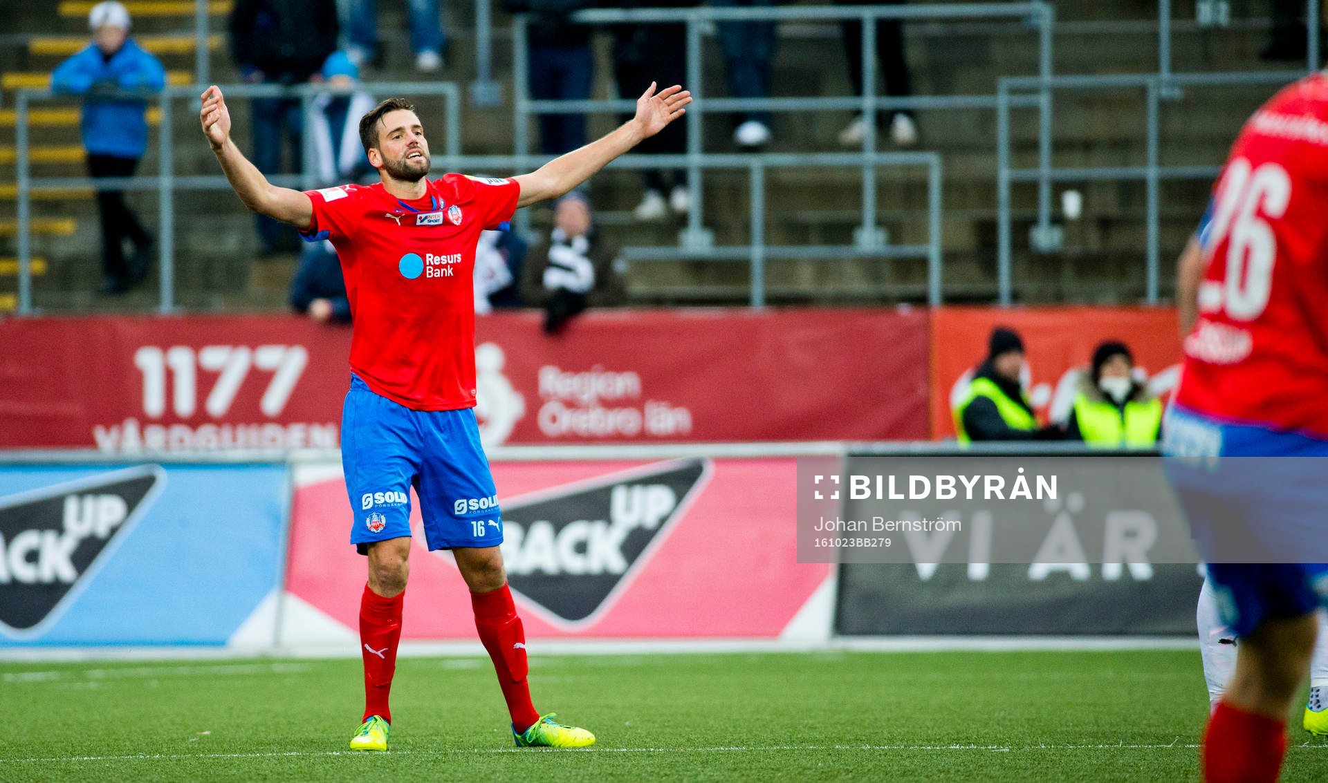 Helsingborgs Mikael Dahlberg deppar