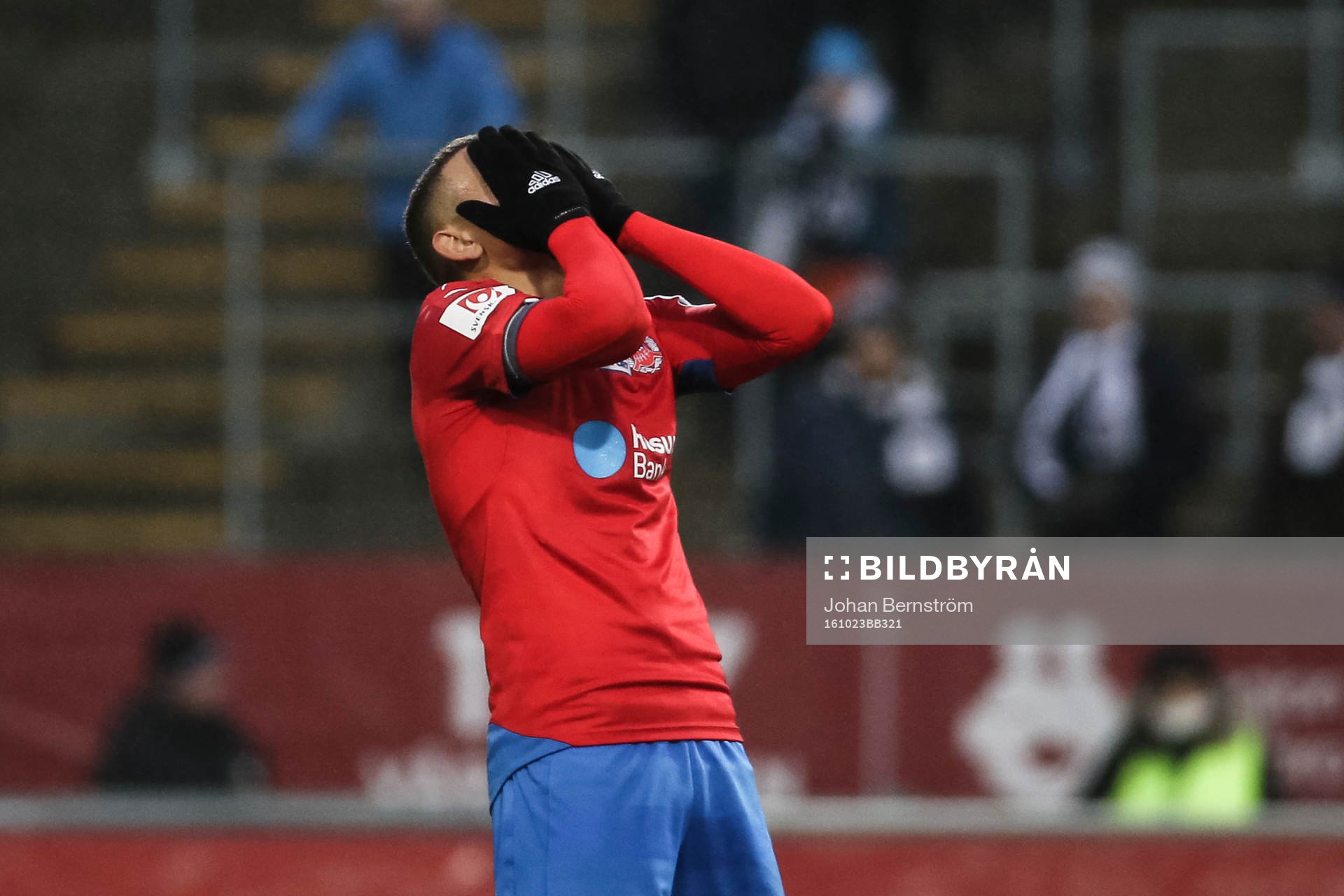 Helsingborgs Jordan Larsson deppar