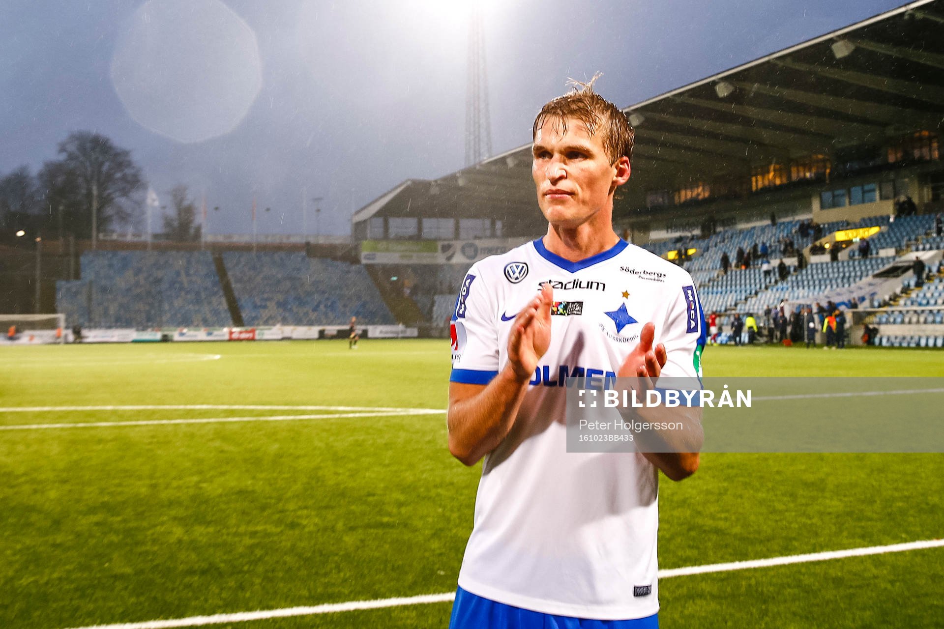 Norrköpings Sebastian Andersson  jublar