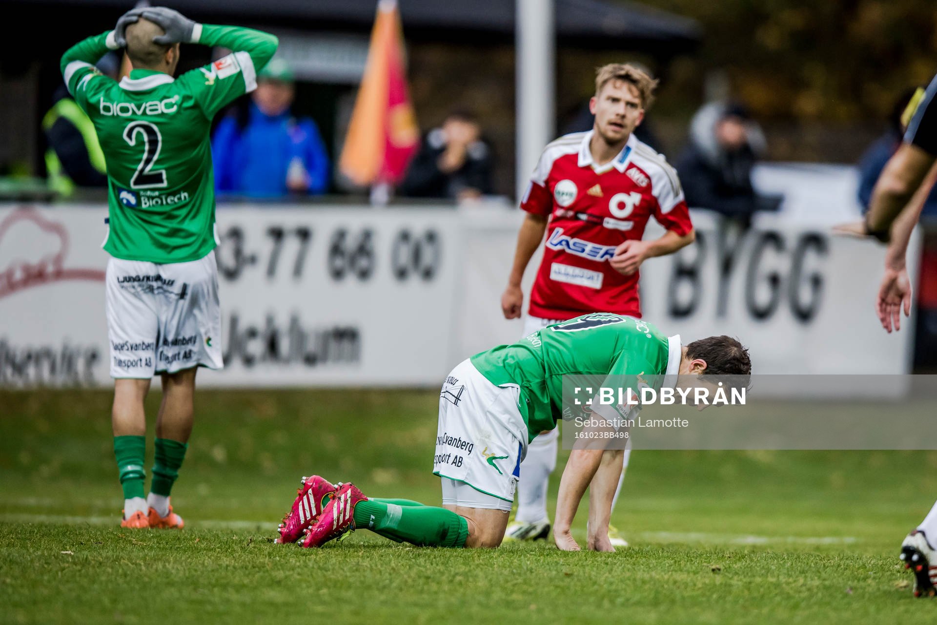 Ljungskiles Hannes Stiller och Ahmed El-Amrani deppar