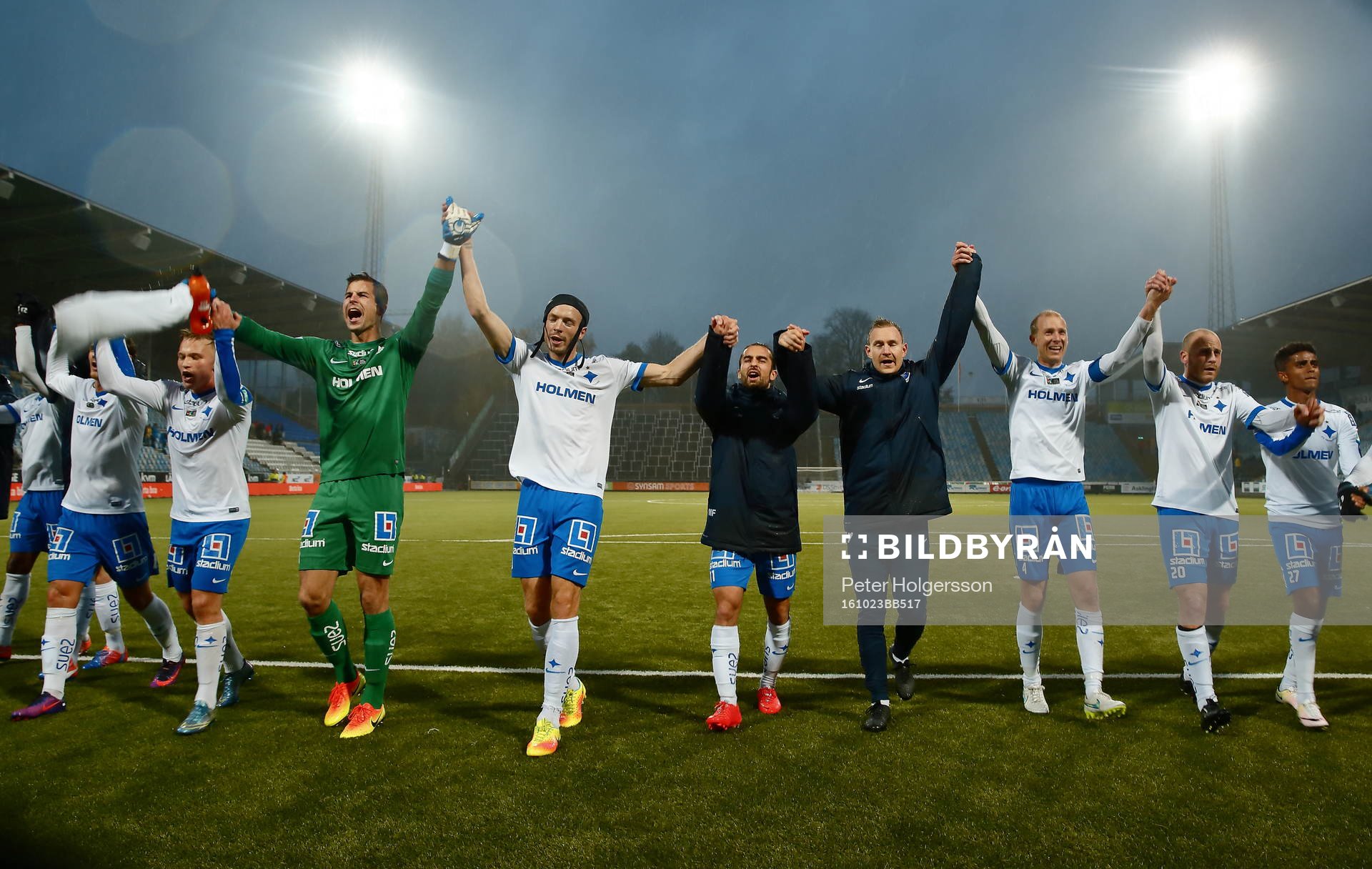 Norrköpings spelare jublar