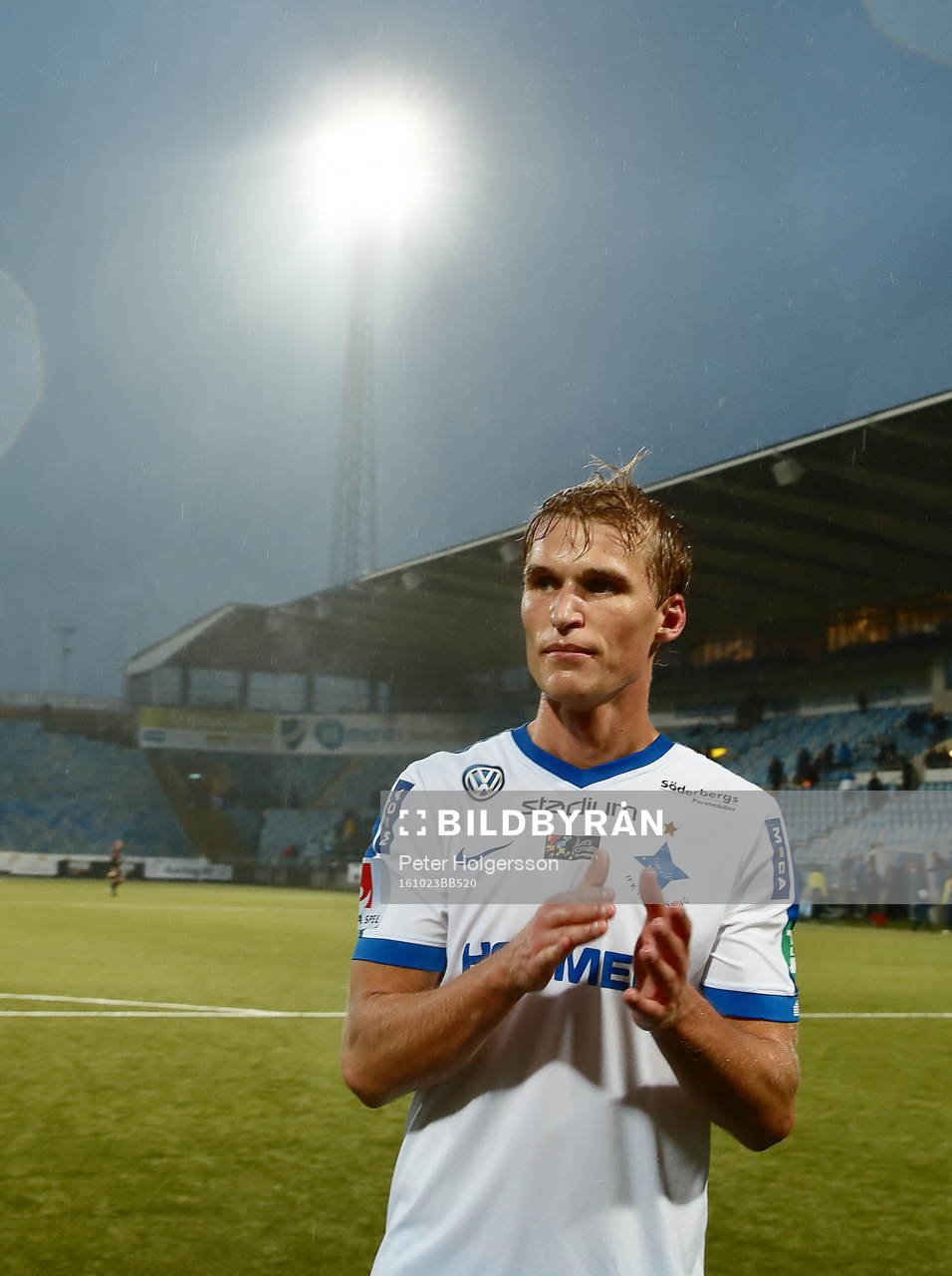 Norrköpings Sebastian Andersson jublar
