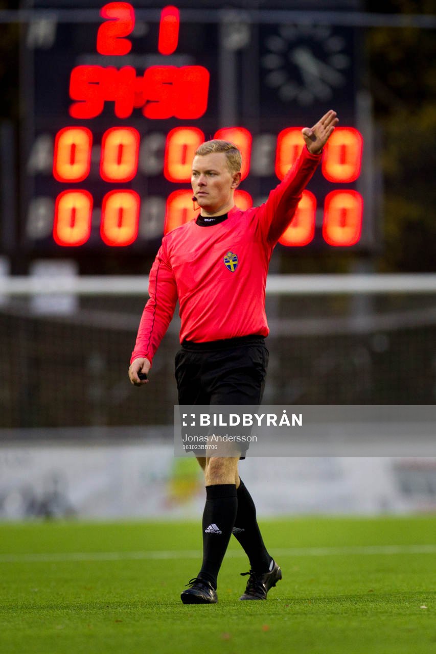 Huvuddomare Fredrik Klitte