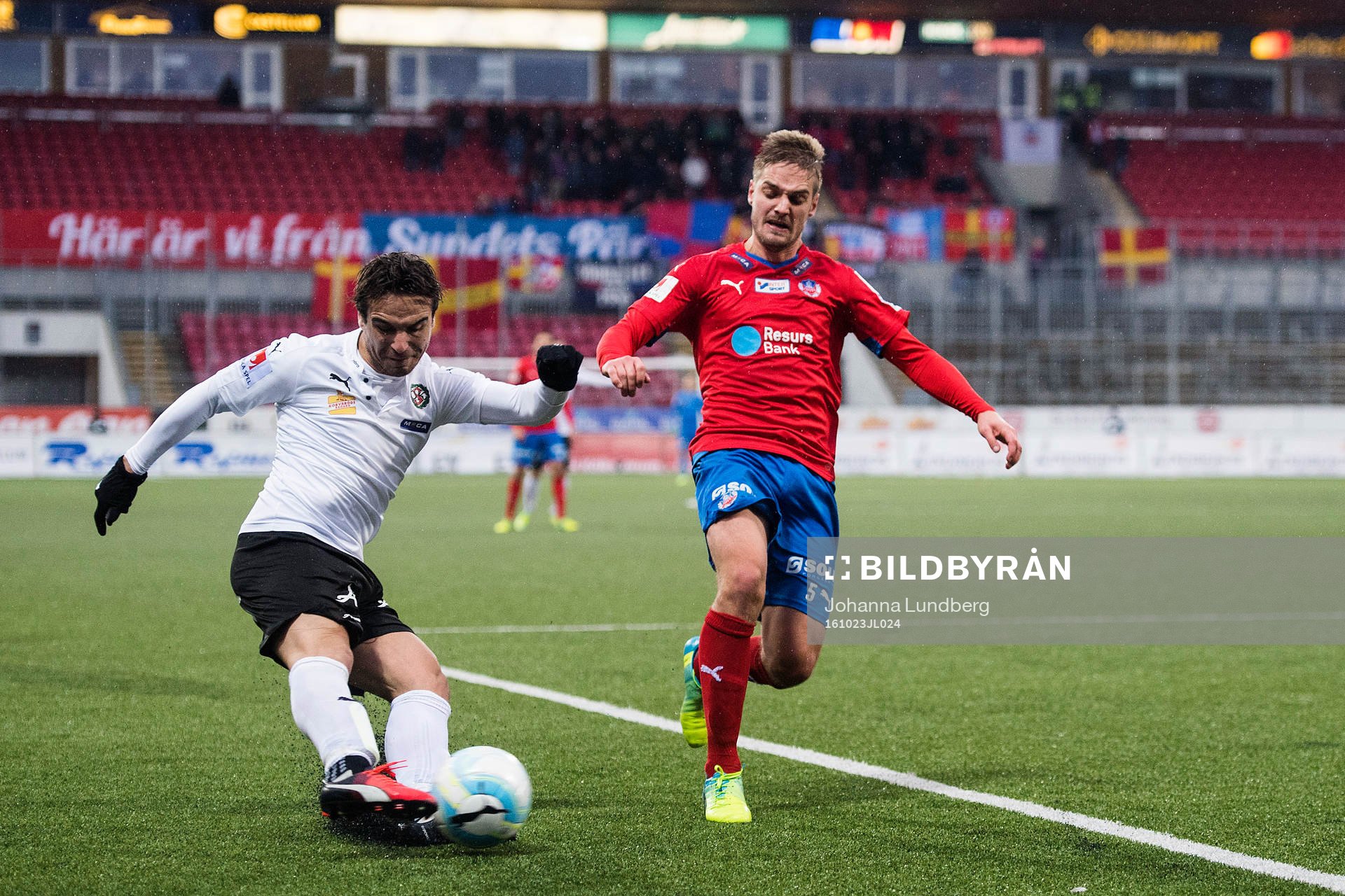 Örebros Nordin Gerzic mot Helsingborgs Johan Mårtensson