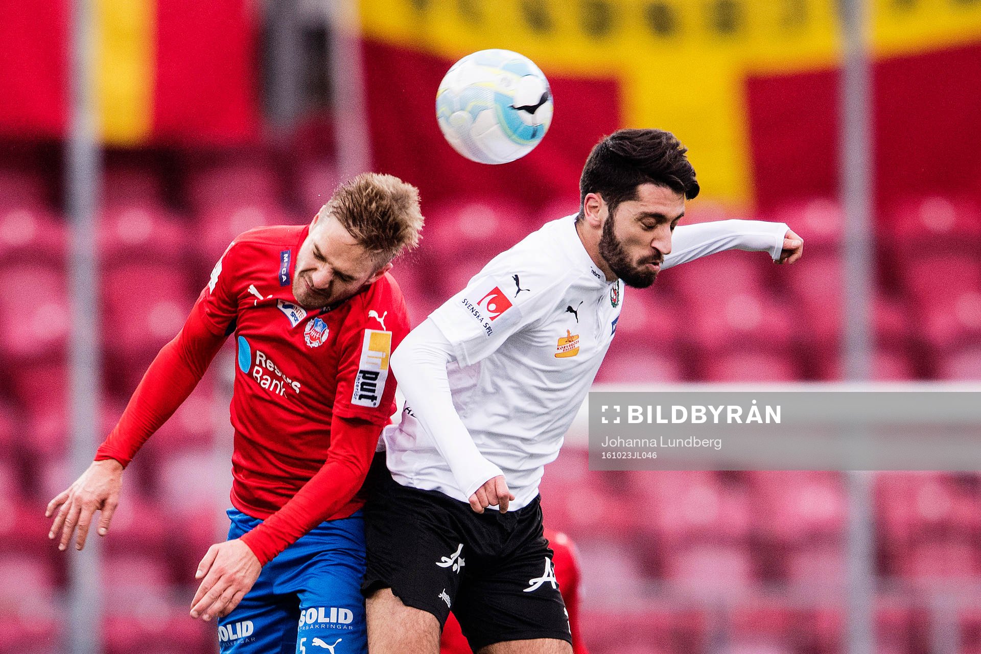 Helsingborgs Johan Mårtensson och Örebros Nahir Besara