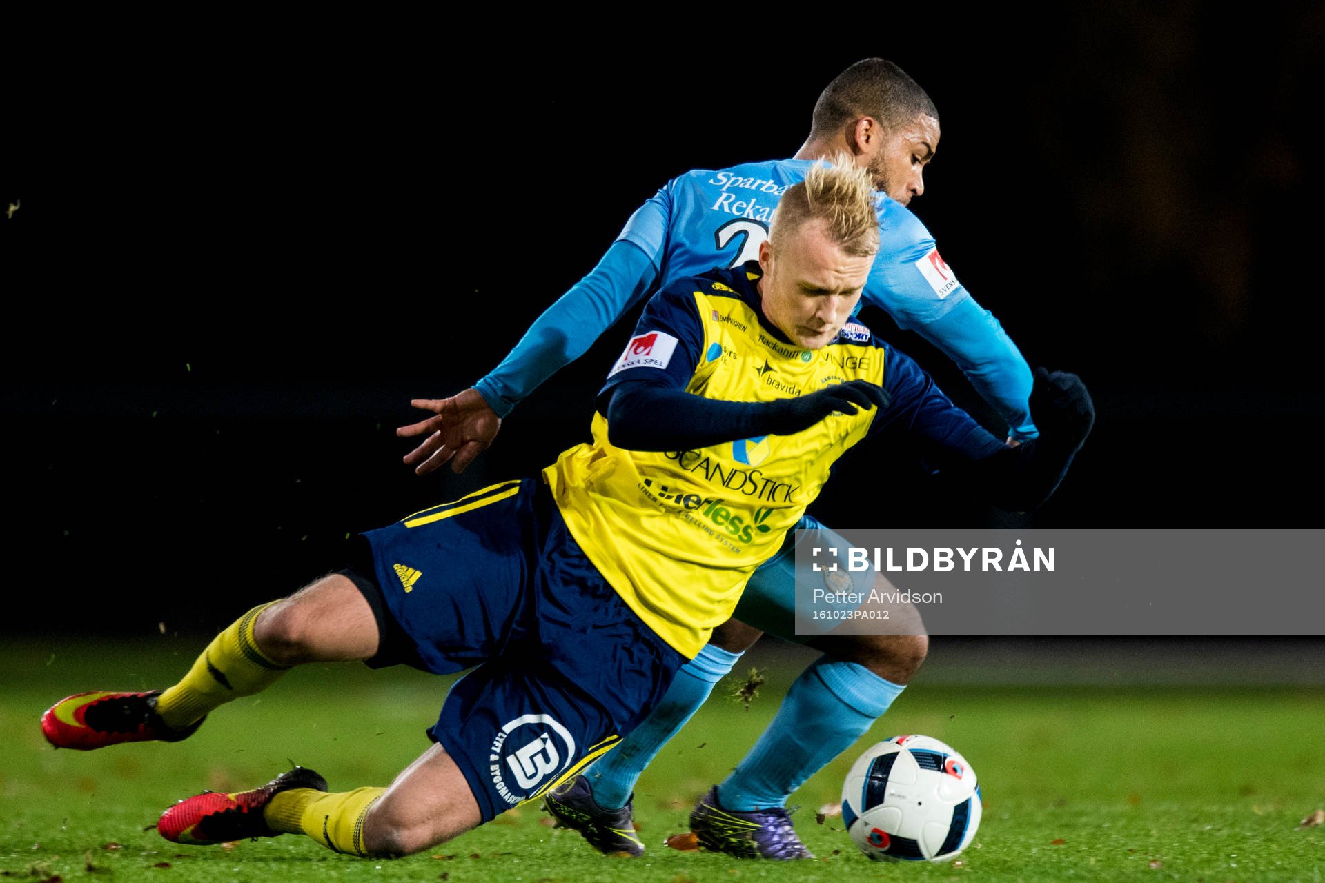 Ängelholms Christian Ljungberg faller