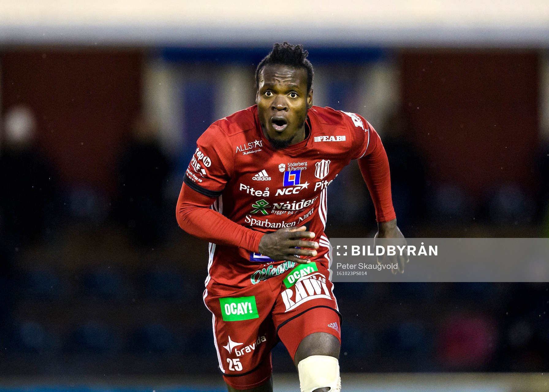 s Tetteh Komey jublar