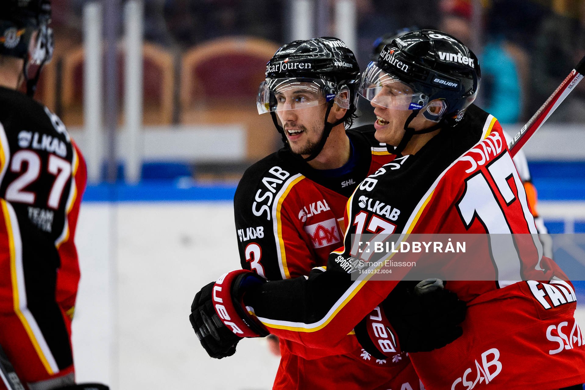 Luleås Daine Todd och Andreas Falk jublar
