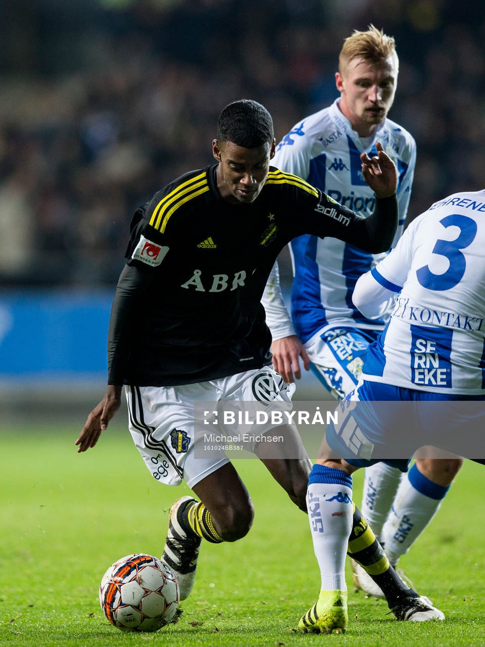 s Alexander Isak