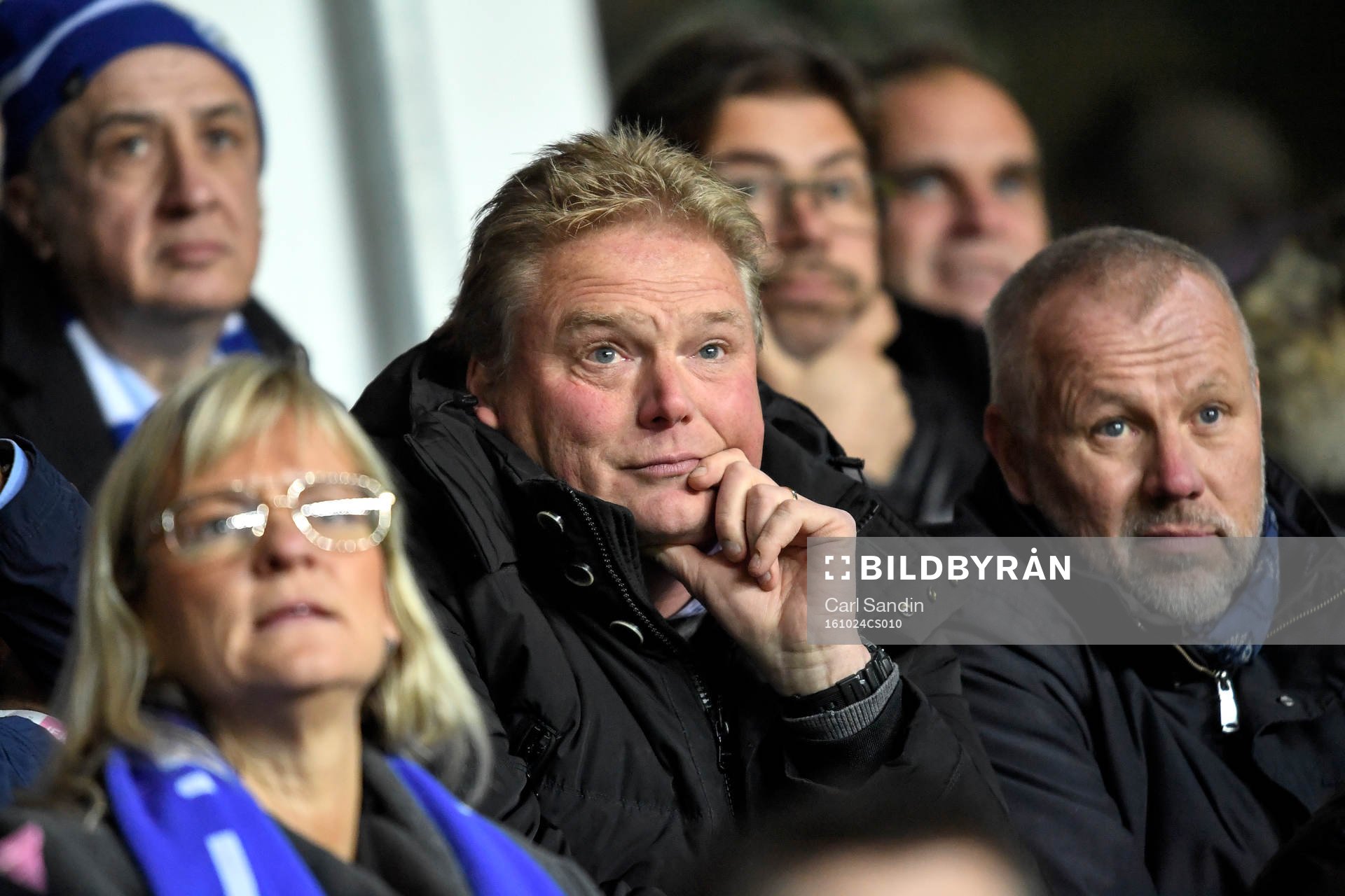 IFK Göteborgs tränare Jörgen Lennartsson på läktaren