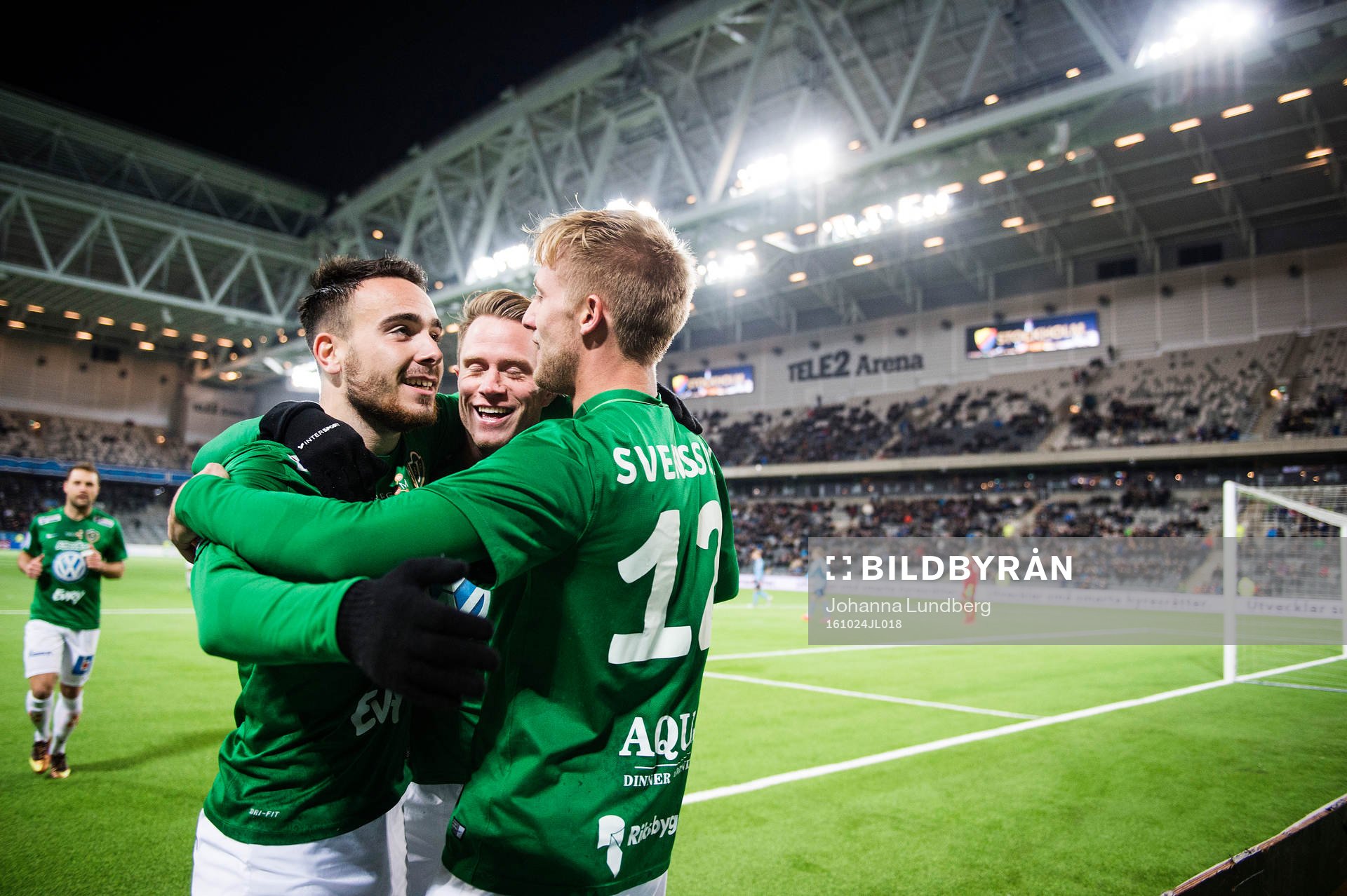 Jönköpings spelare jublar