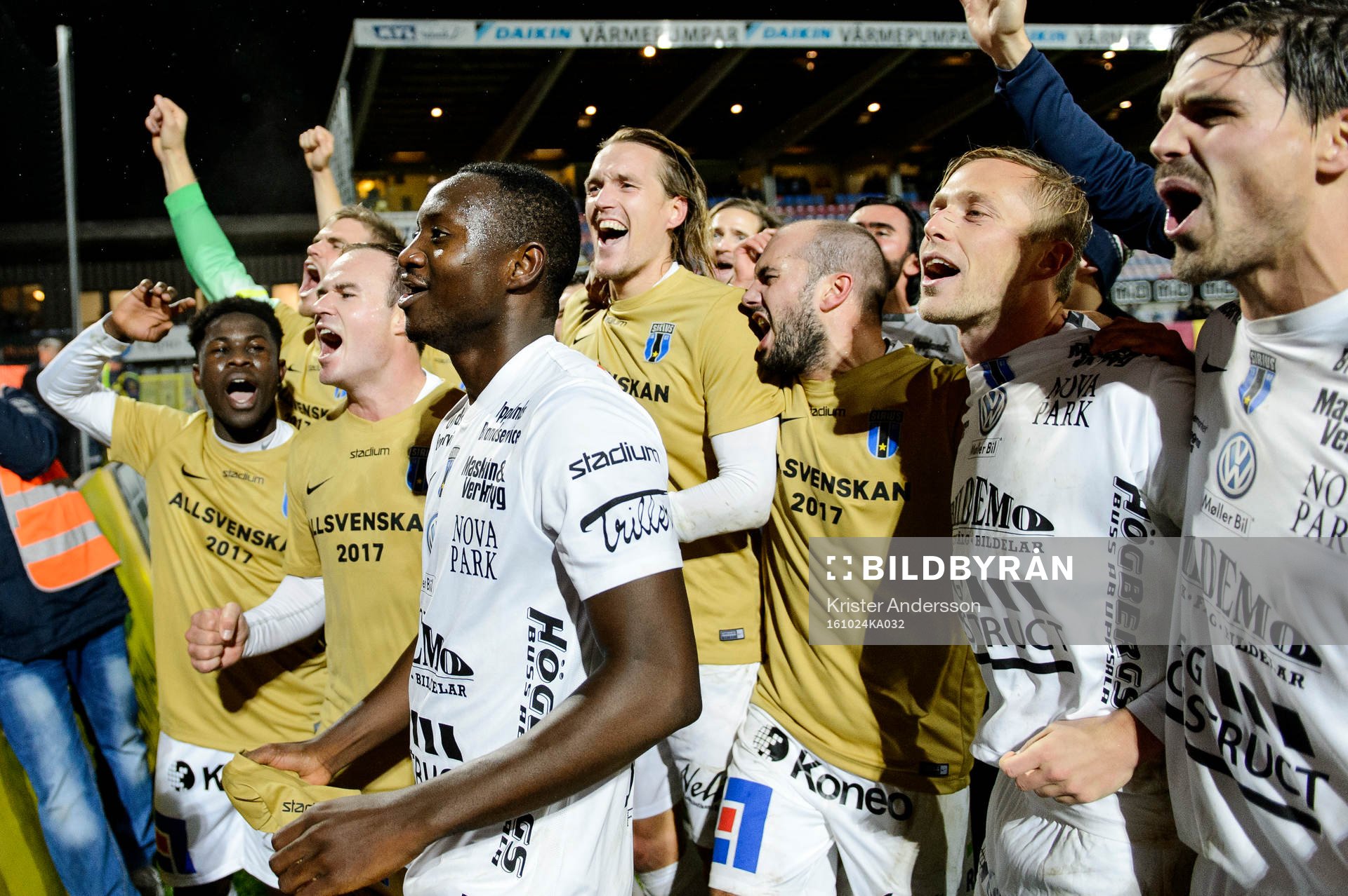 Sirius spelare jublar