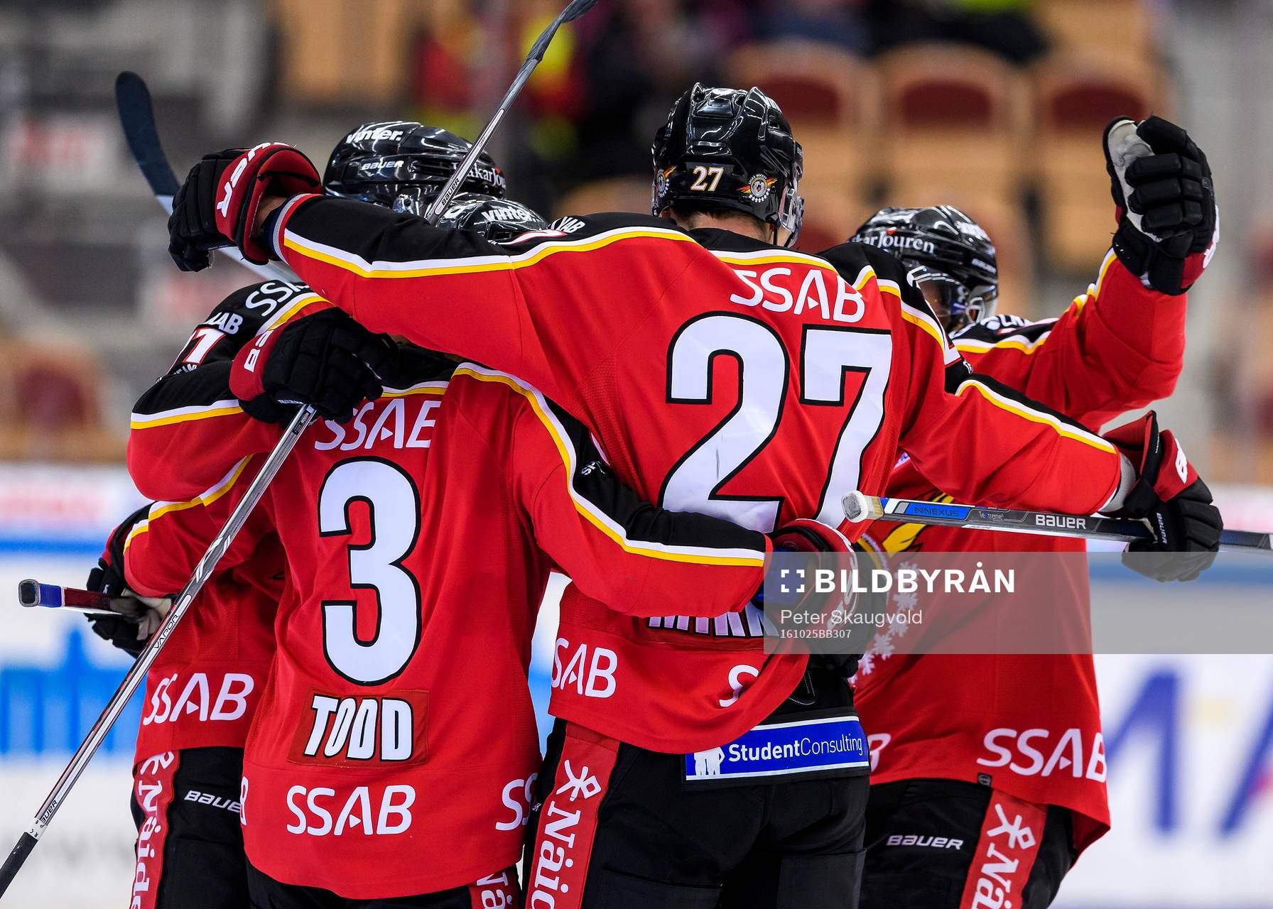 Luleås Brendan Mikkelson jublar