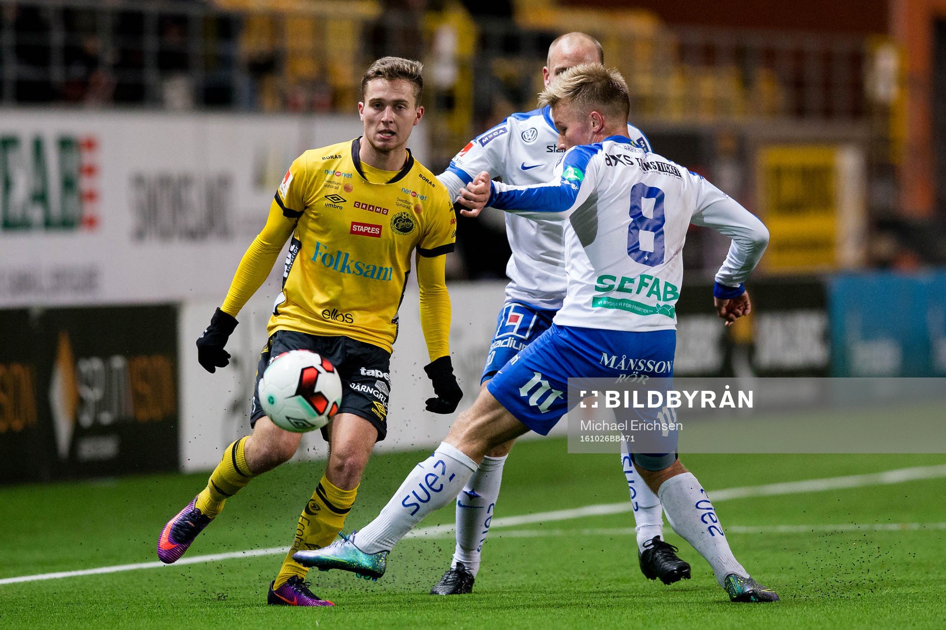 Elfsborgs Adam Lundqvist mot Daniel Sjölund och Nicklas