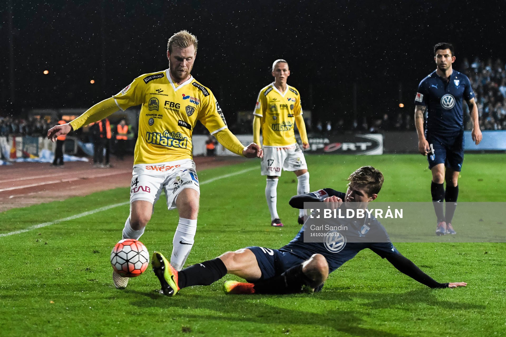 Falkenbergs Per Karlsson och Malmö FFs Mattias Svanberg