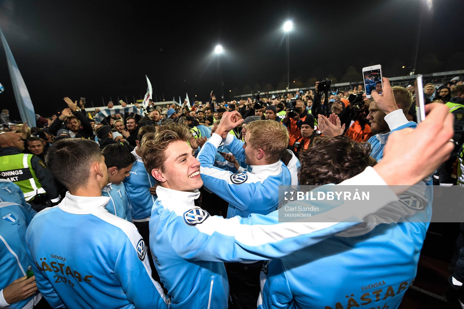 Malmö FFs Mattias Svanberg jublar