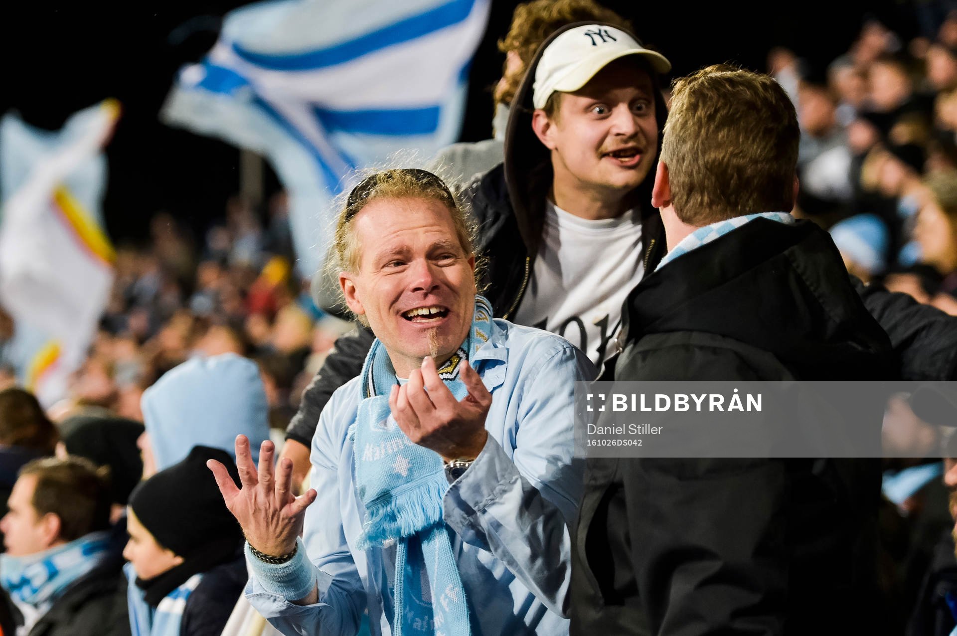 Malmö FFs supportrar jublar