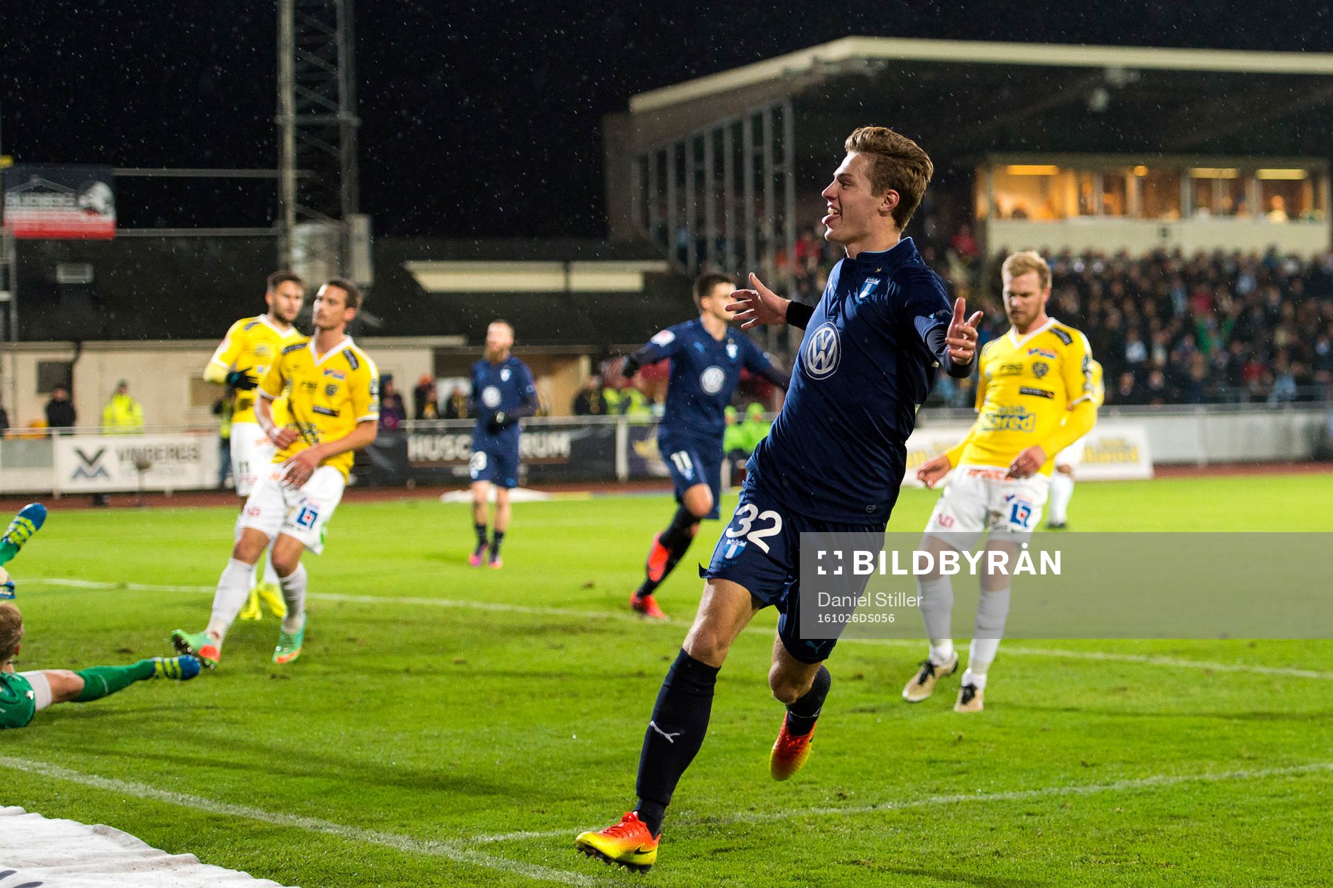 Malmö FFs Mattias Svanberg jublar