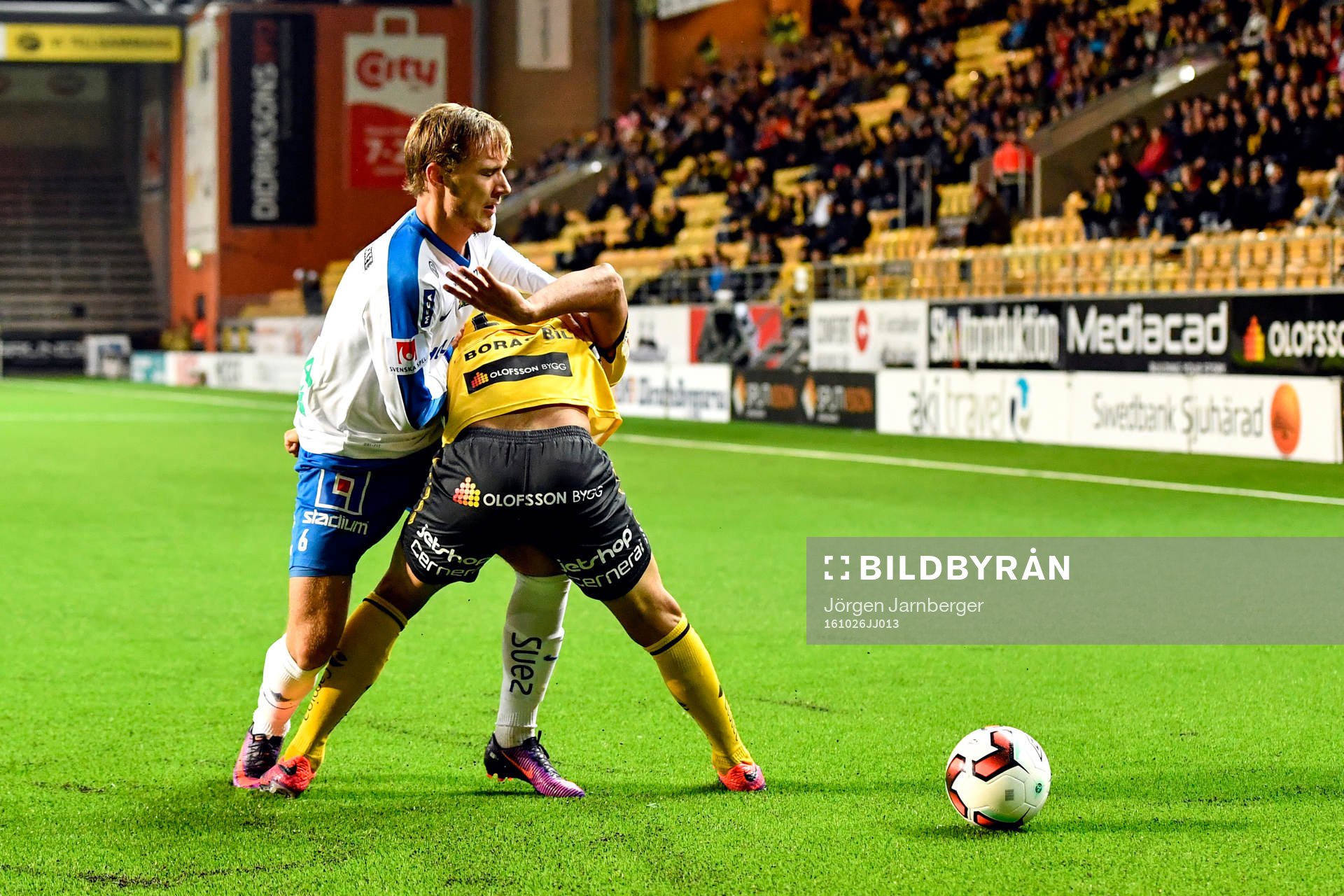 Norrköpings Linus Wahlqvist och Elfsborgs Issam Jebali