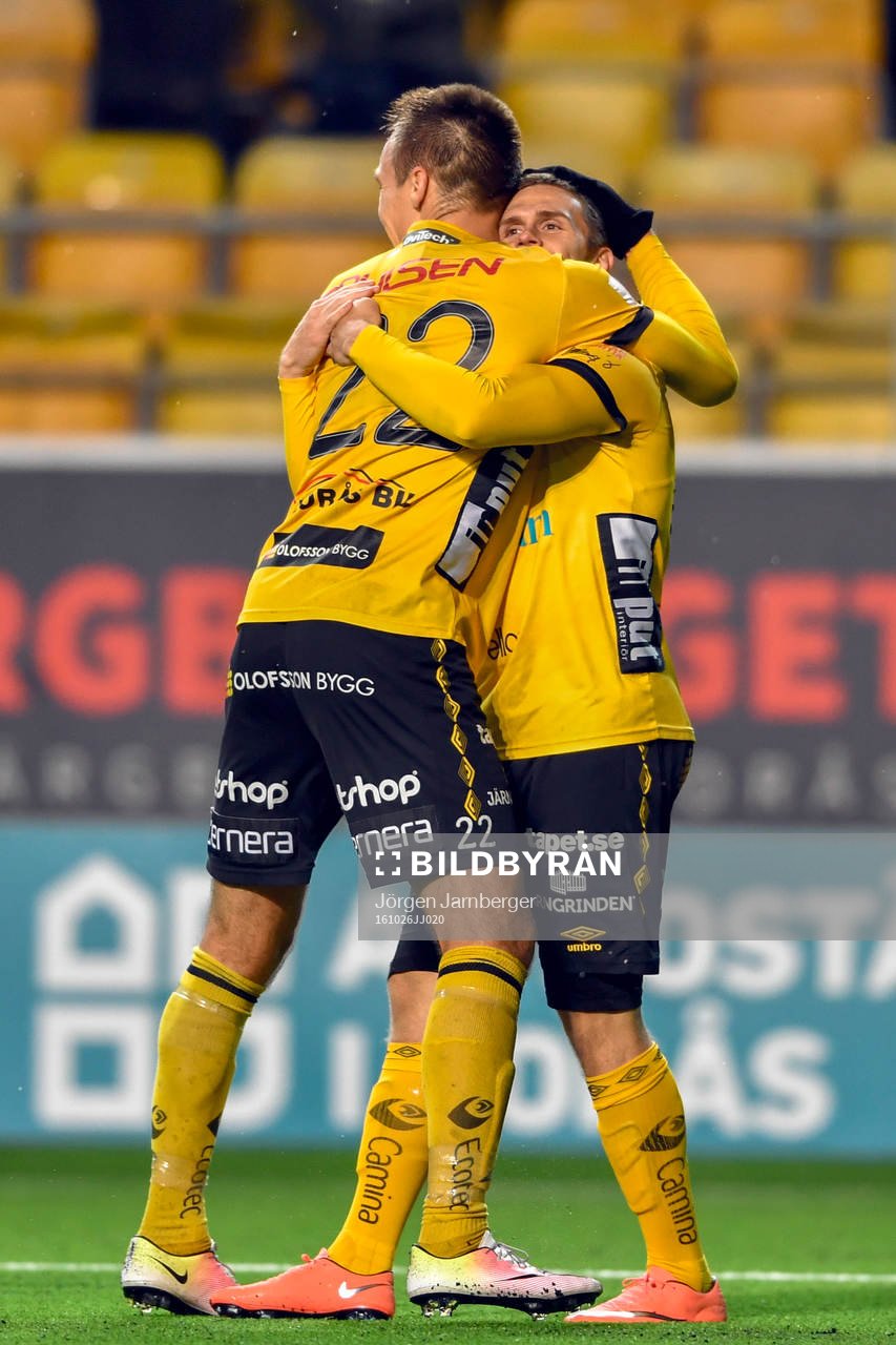 Elfsborgs Jesper Manns kramas om av Viktor Prodell