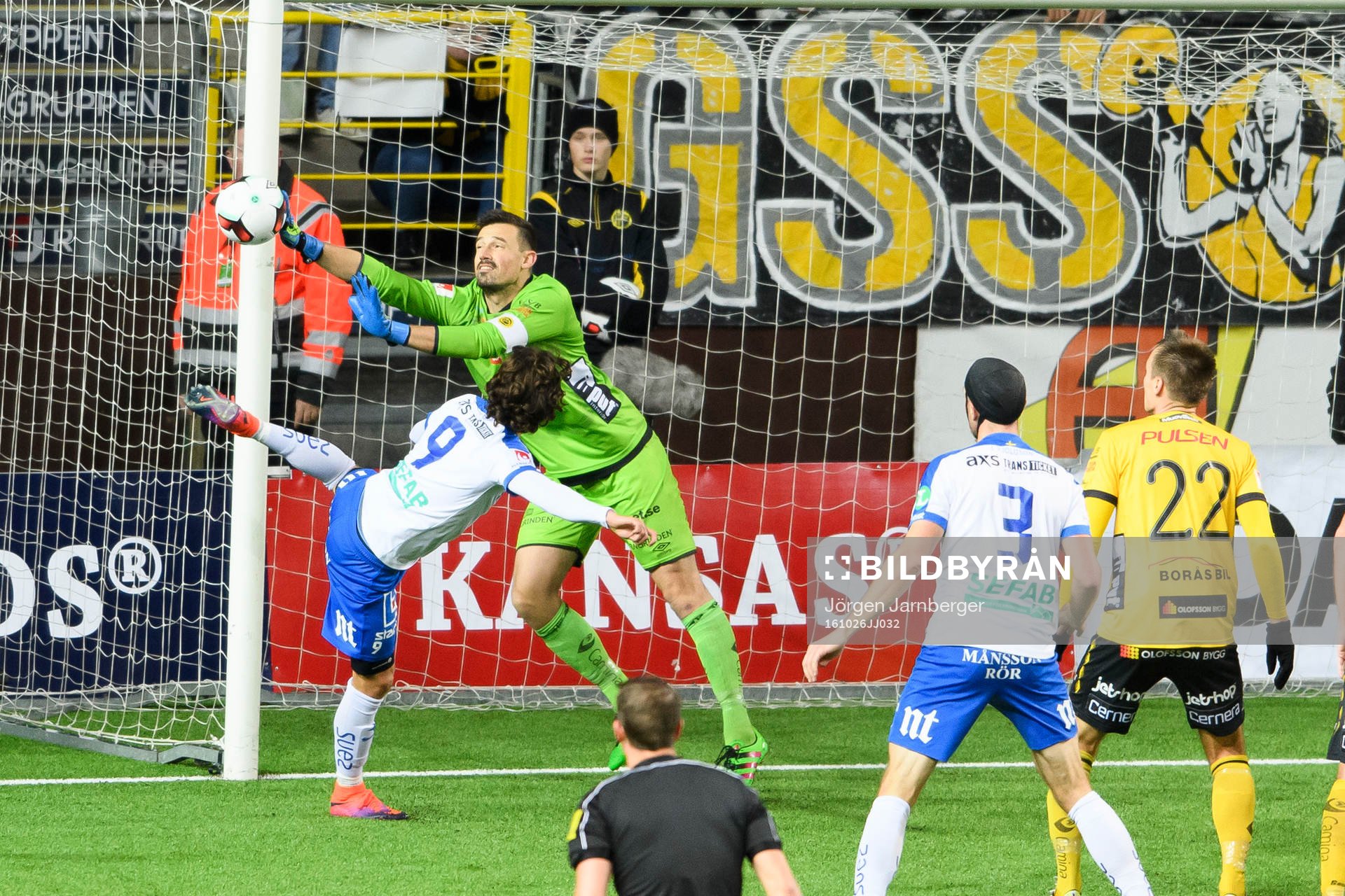 Elfsborgs målvakt Kevin Stuhr Ellegaard och Norrköpings