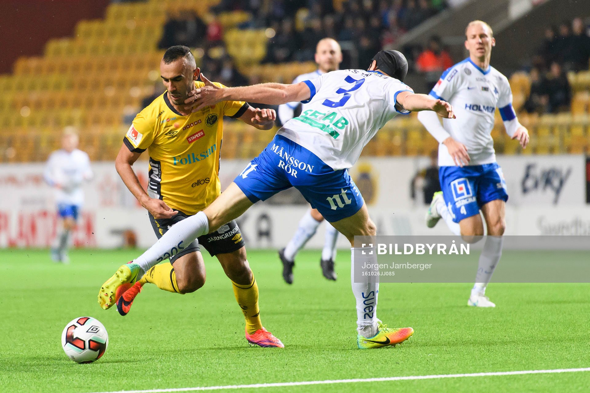 Elfsborgs Issam Jebali och Norrköpings Jon Gudni Fjoluson