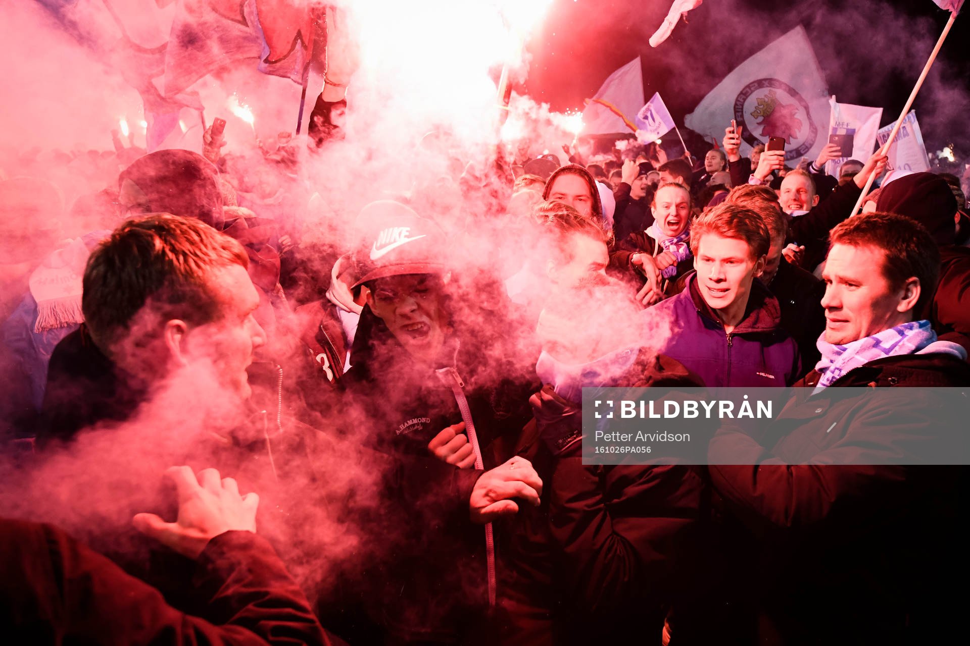 Malmö FFs supportrar jublar