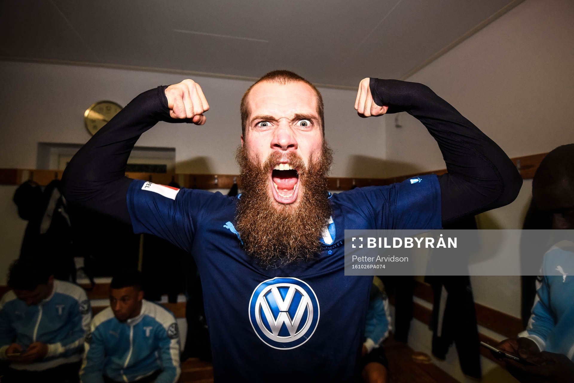Malmö FFs Jo Inge Berget  jublar i omklädningsrummet