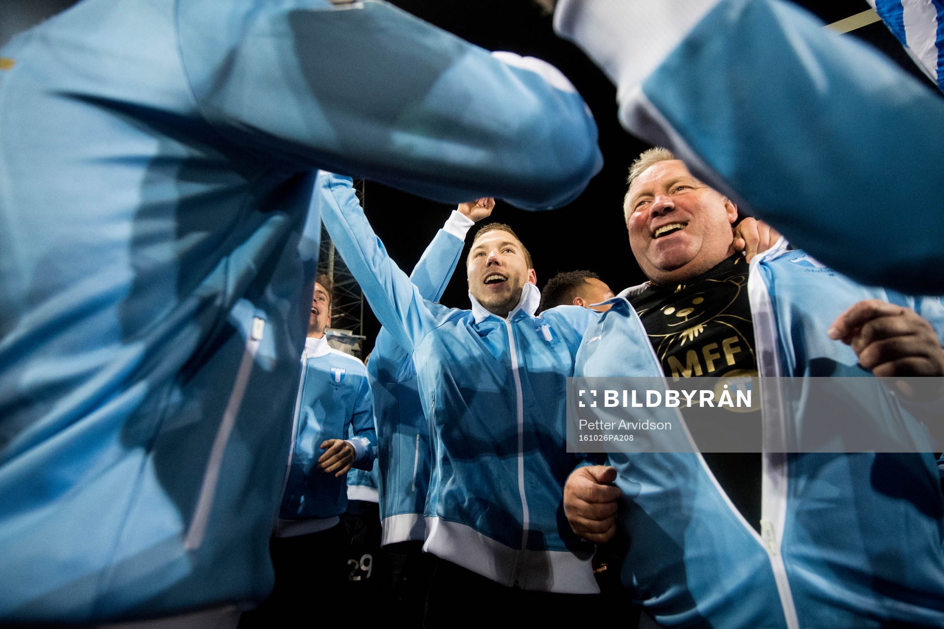 Malmö FFs Anton Tinnerholm och materialförvaltare Swidde