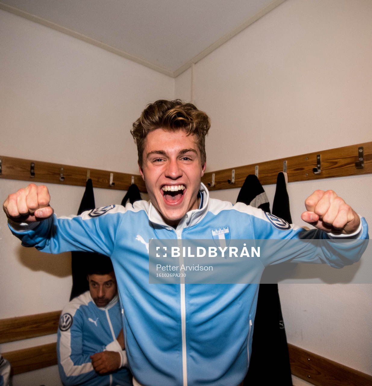 Malmö FFs Mattias Svanberg jublar i omklädningsrummet