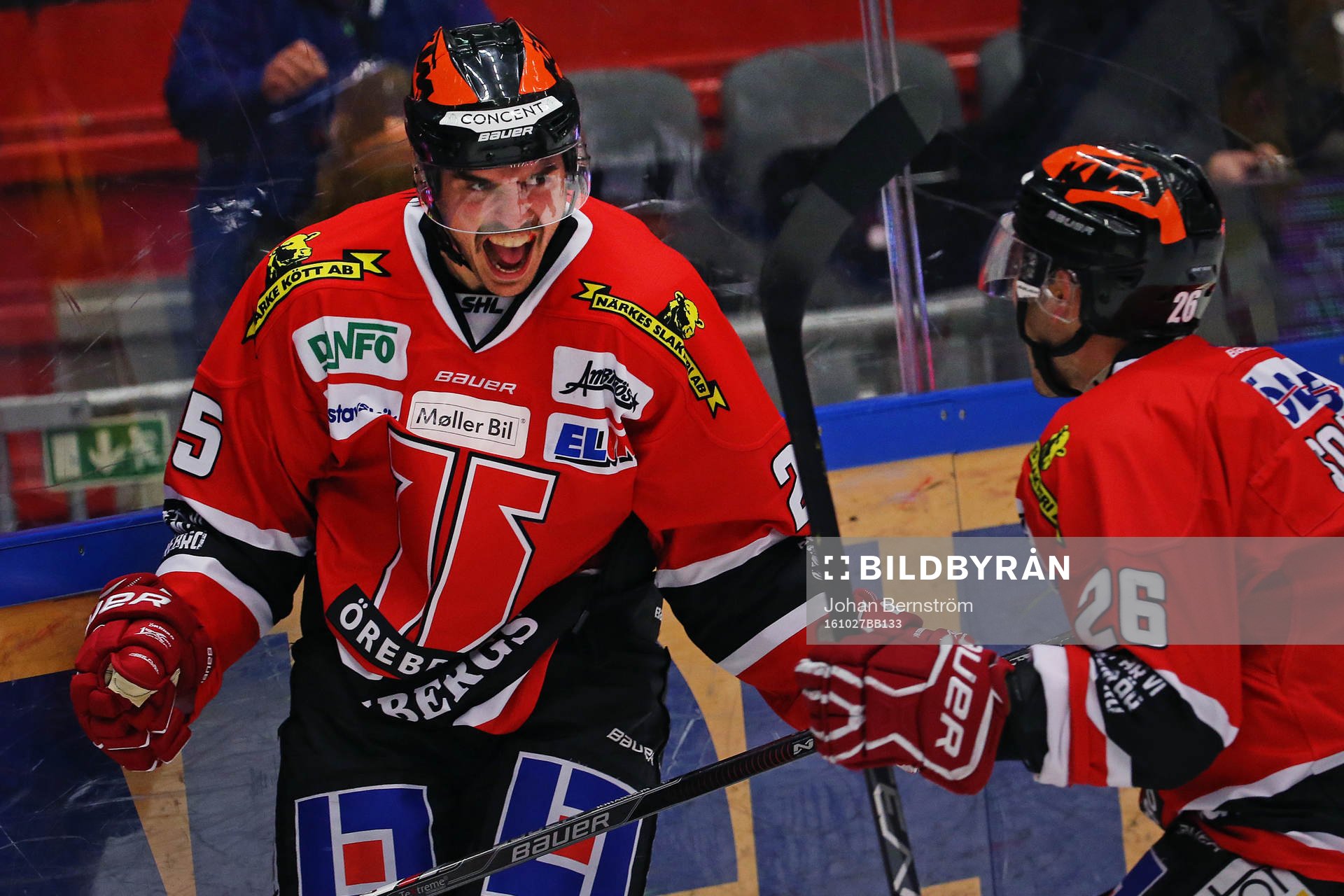 Örebros Martin Johansson jublar