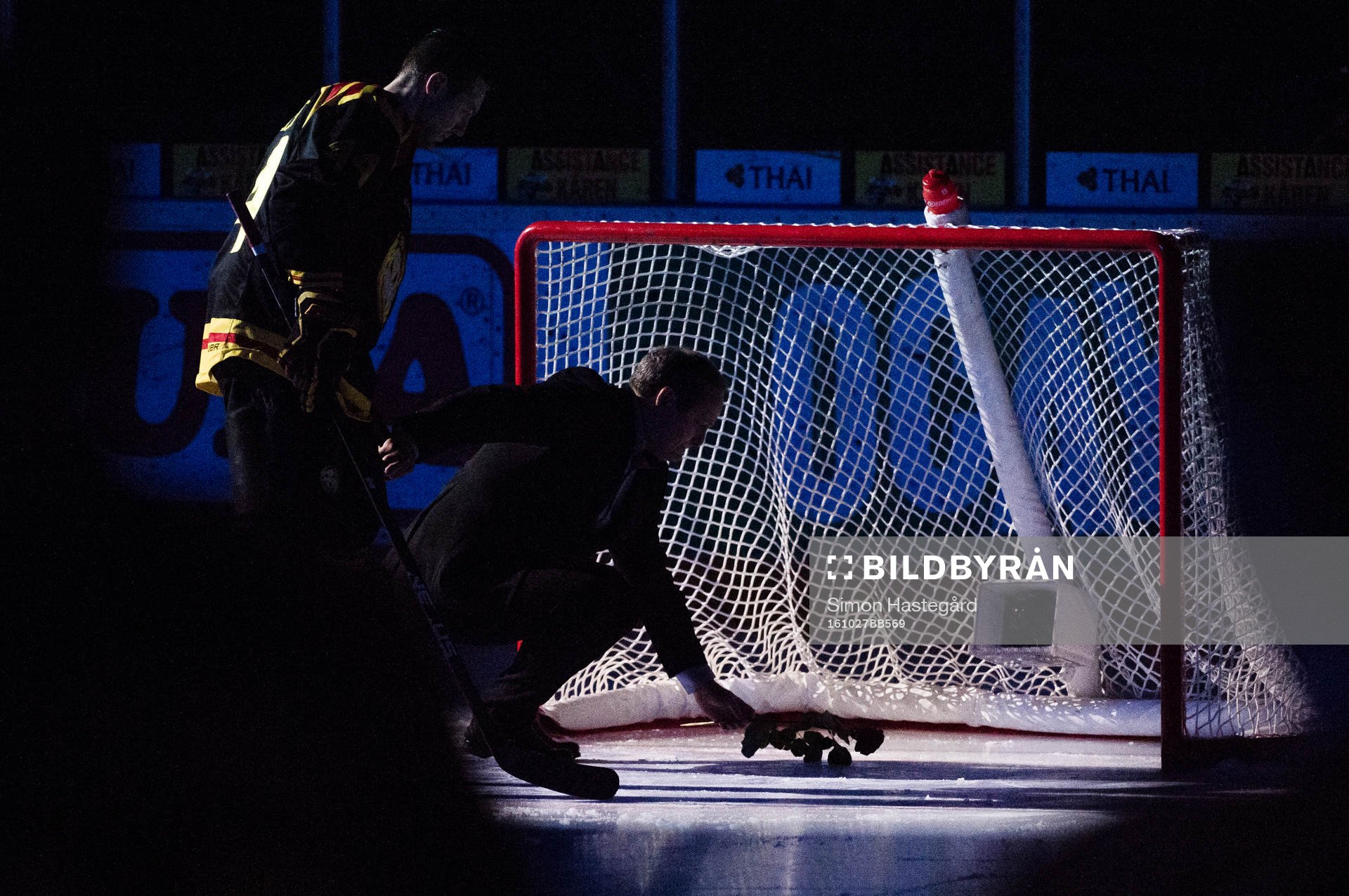 Brynäs tidigare spelare Michael Sundlöv lägger en ros