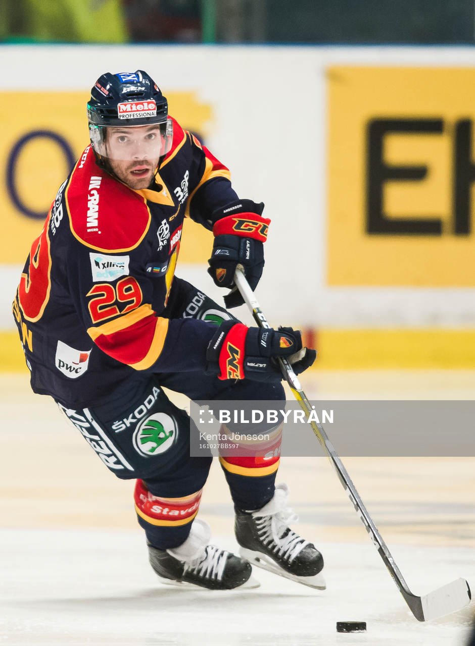 Djurgårdens Matt Anderson i aktion