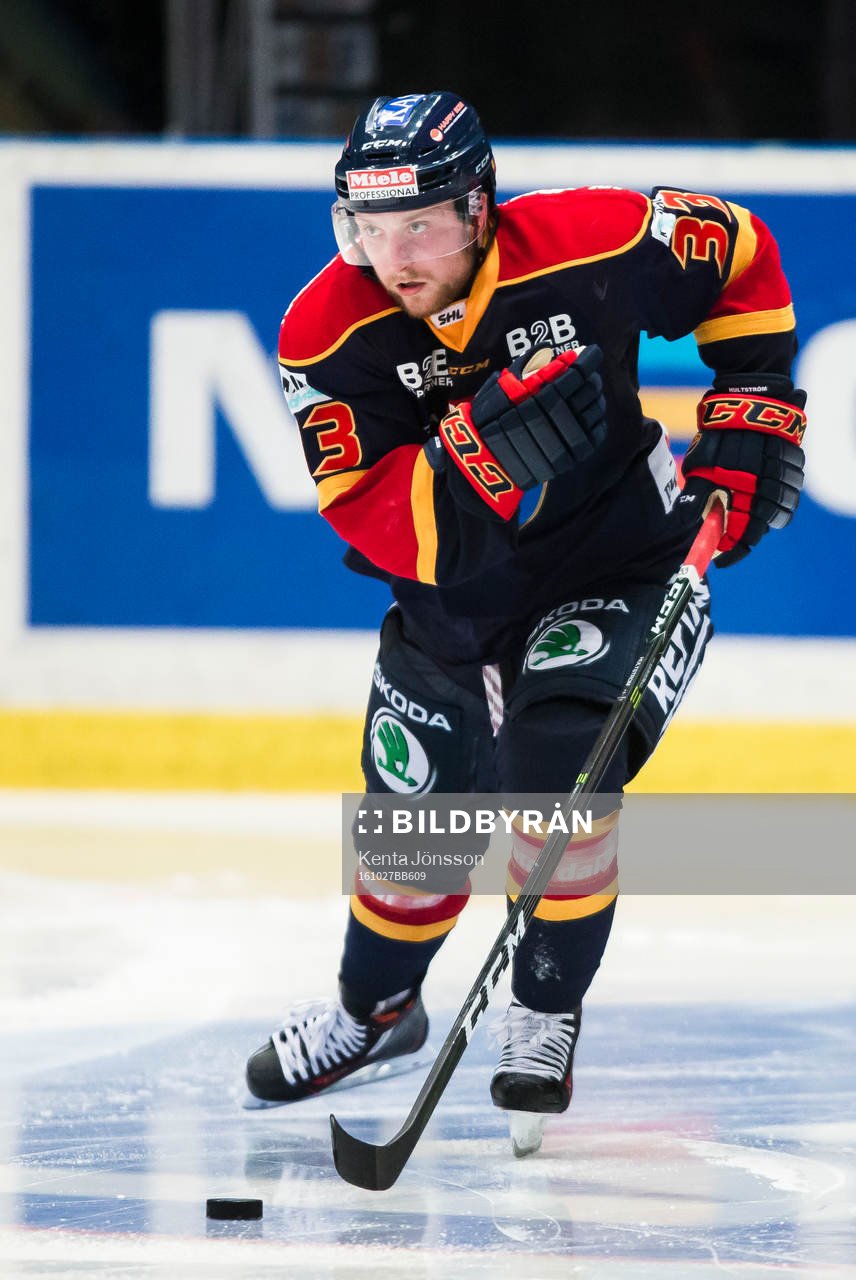 Djurgårdens Linus Hultström i aktion