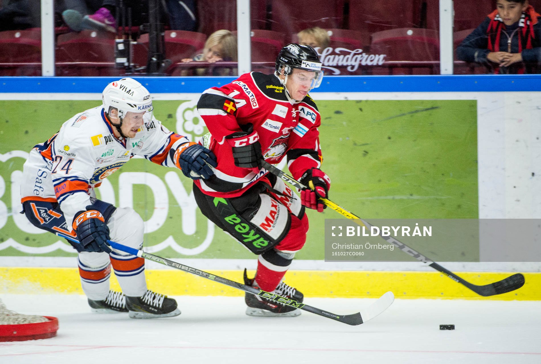 Växjös Joakim Hillding mot Malmö Redhawks Carl-Johan