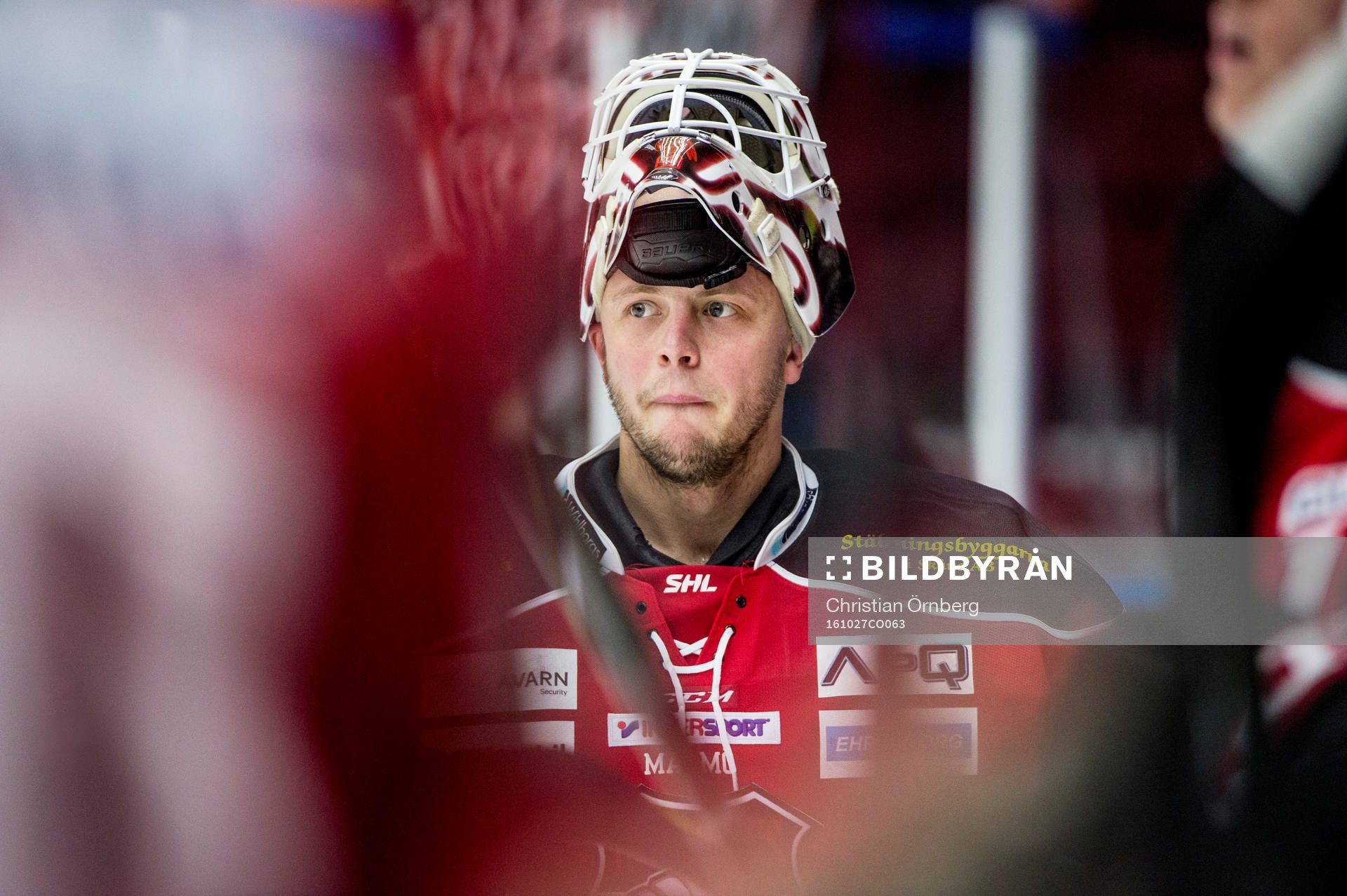 Malmö Redhawks målvakt Oscar Alsenfelt deppar