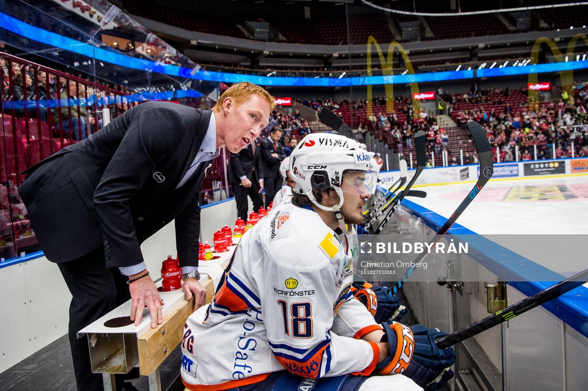 Växjös assisterande tränare Jörgen Jönsson och Dennis