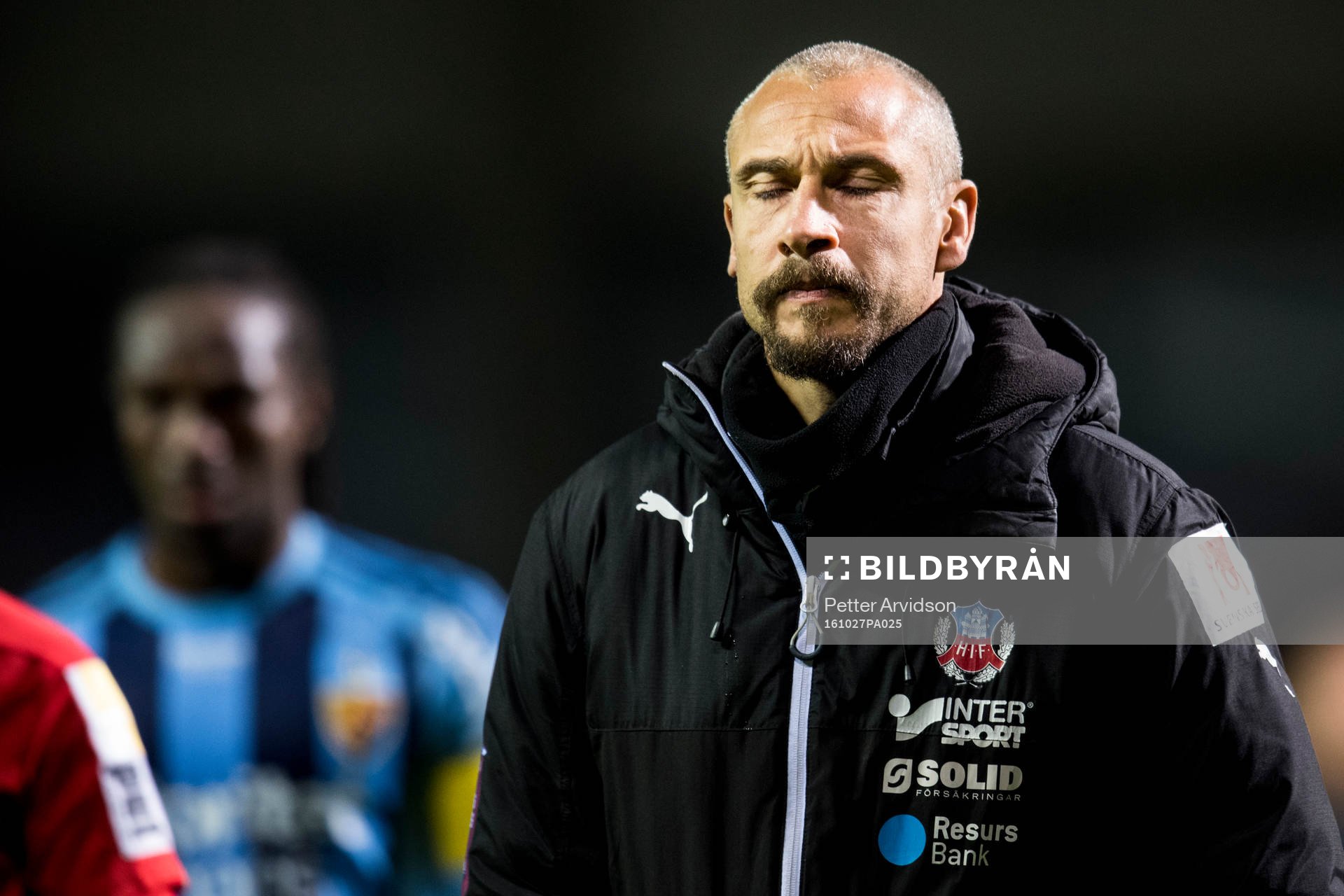 Helsingborgs manager Henrik Larsson deppar i halvtid