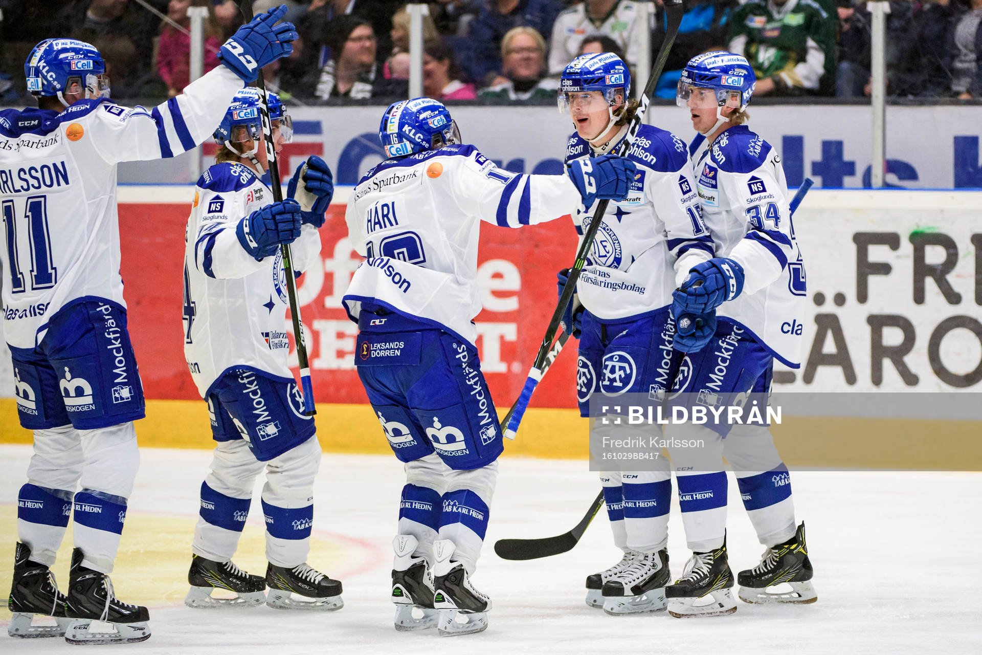Leksands Johan Porsberger och Leksands Olle Alsing jublar