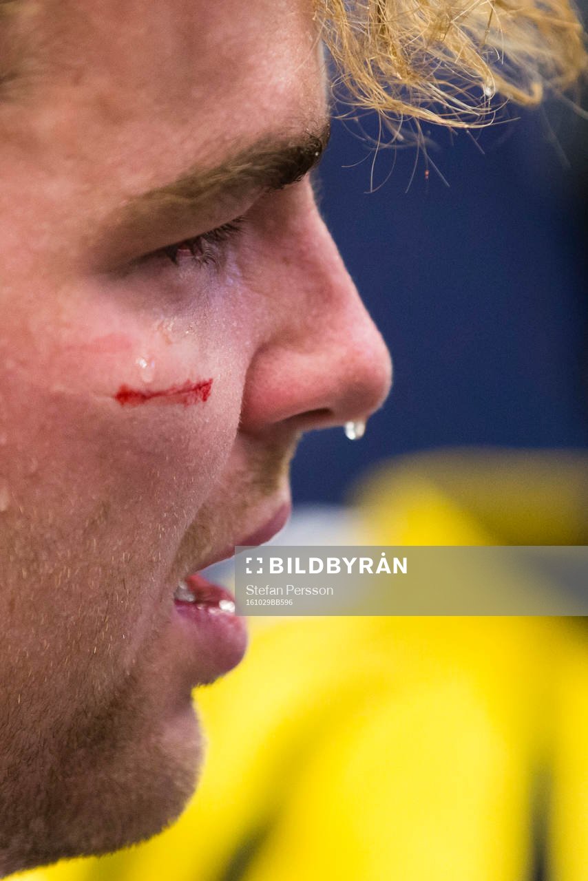 Brynäs Ponthus Westerholm har ont